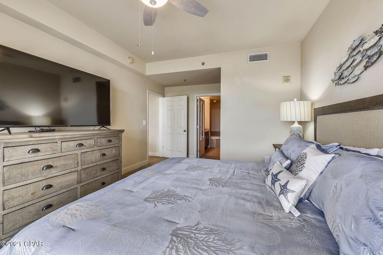 Laketown Wharf - Residential