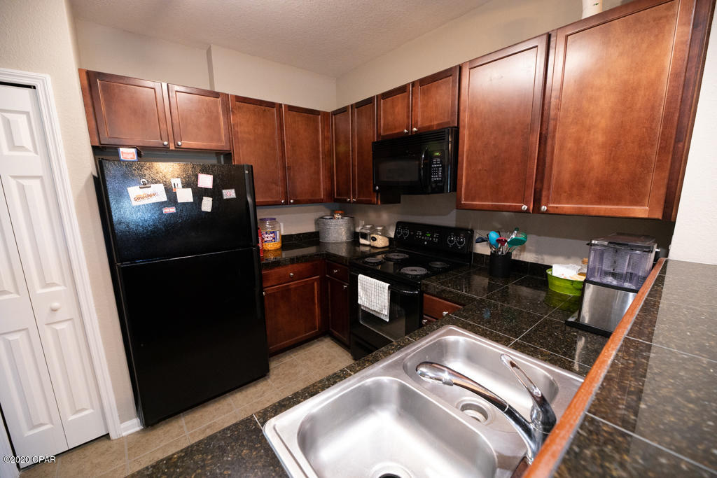 Baldwin Rowe - Residential Lease