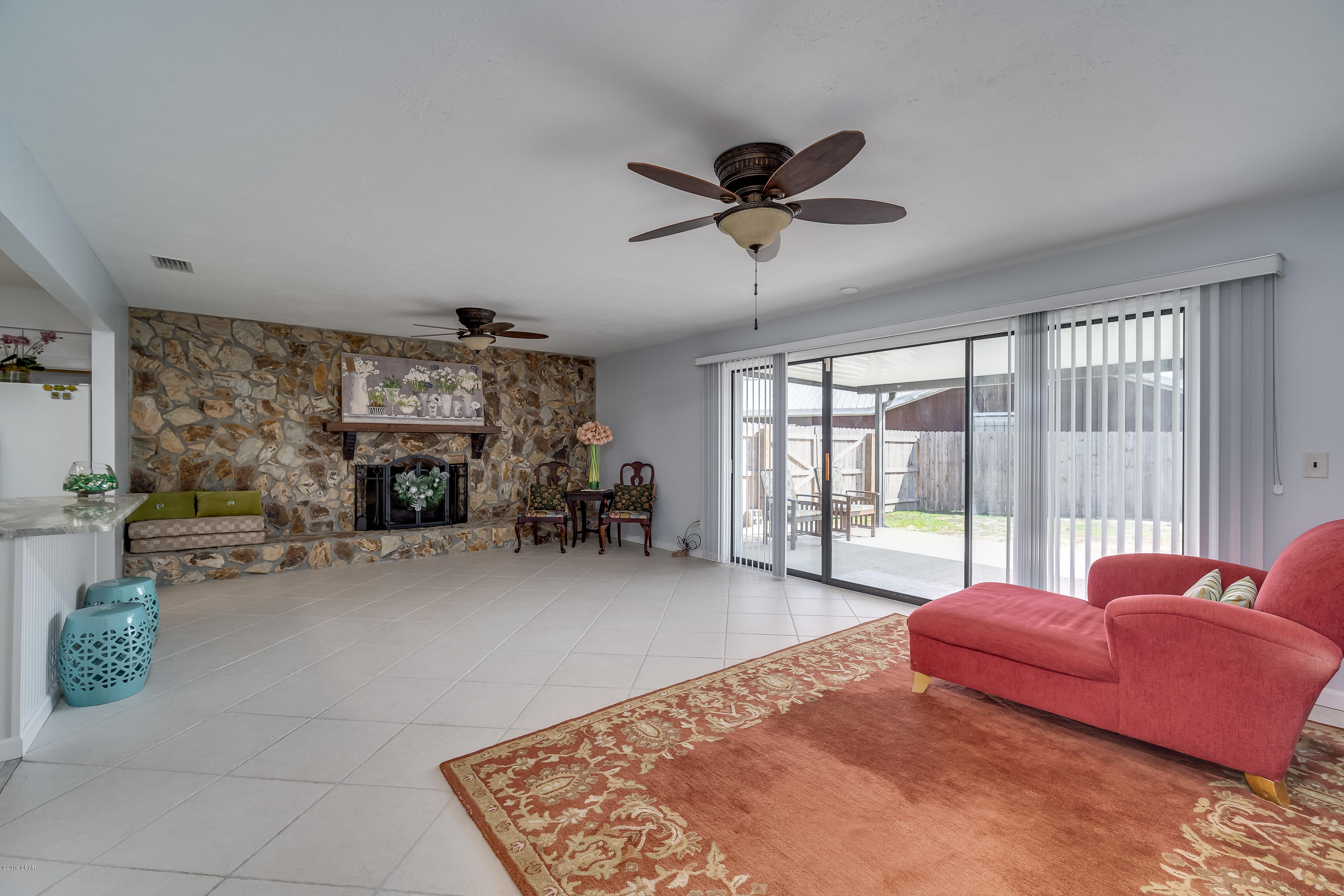 Imperial Oaks - Residential