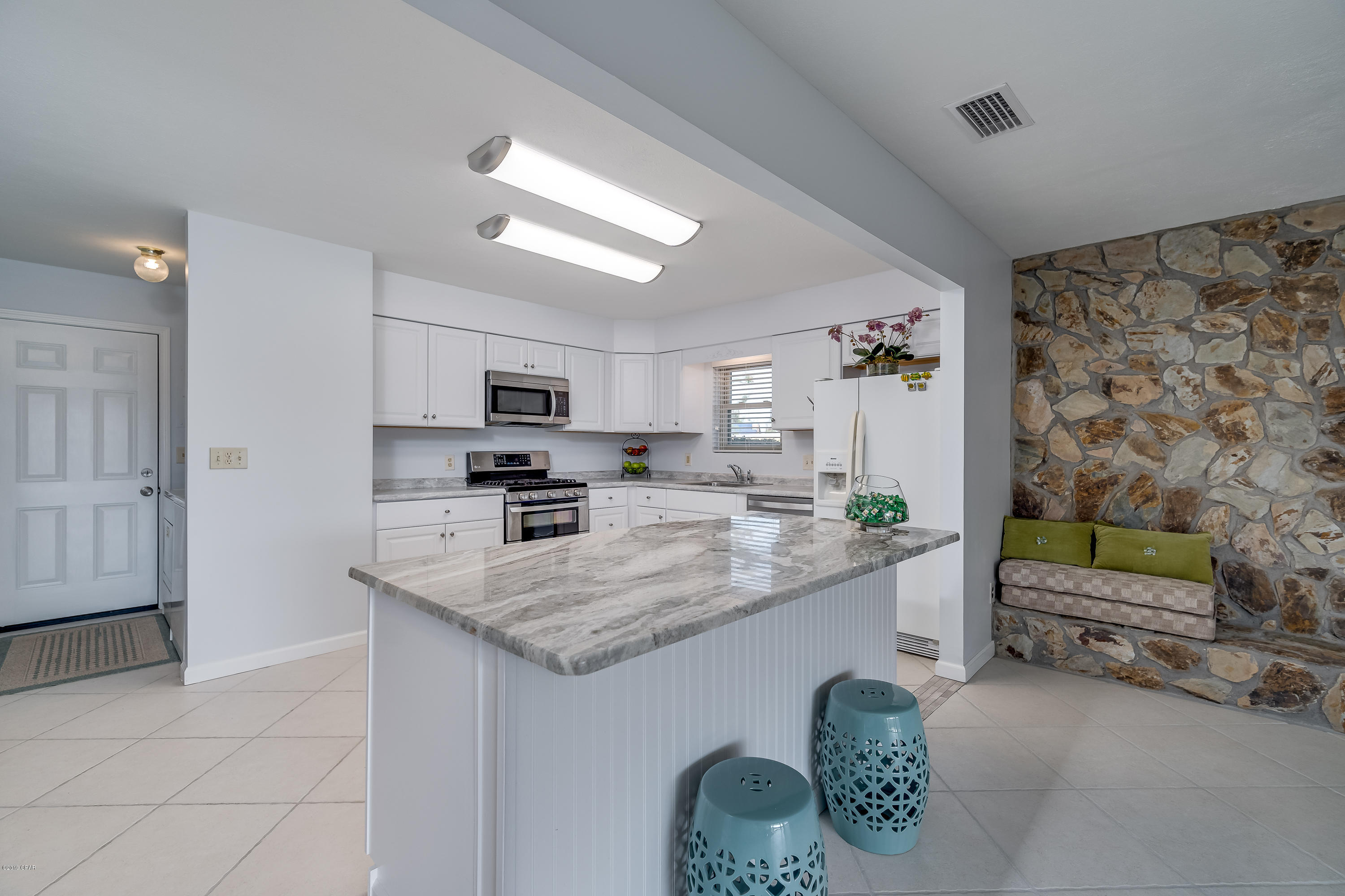 Imperial Oaks - Residential