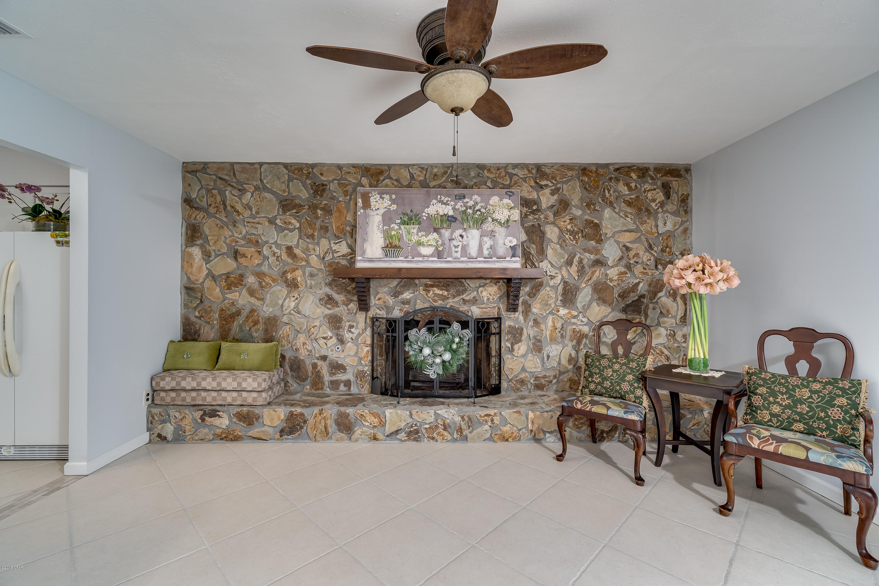 Imperial Oaks - Residential