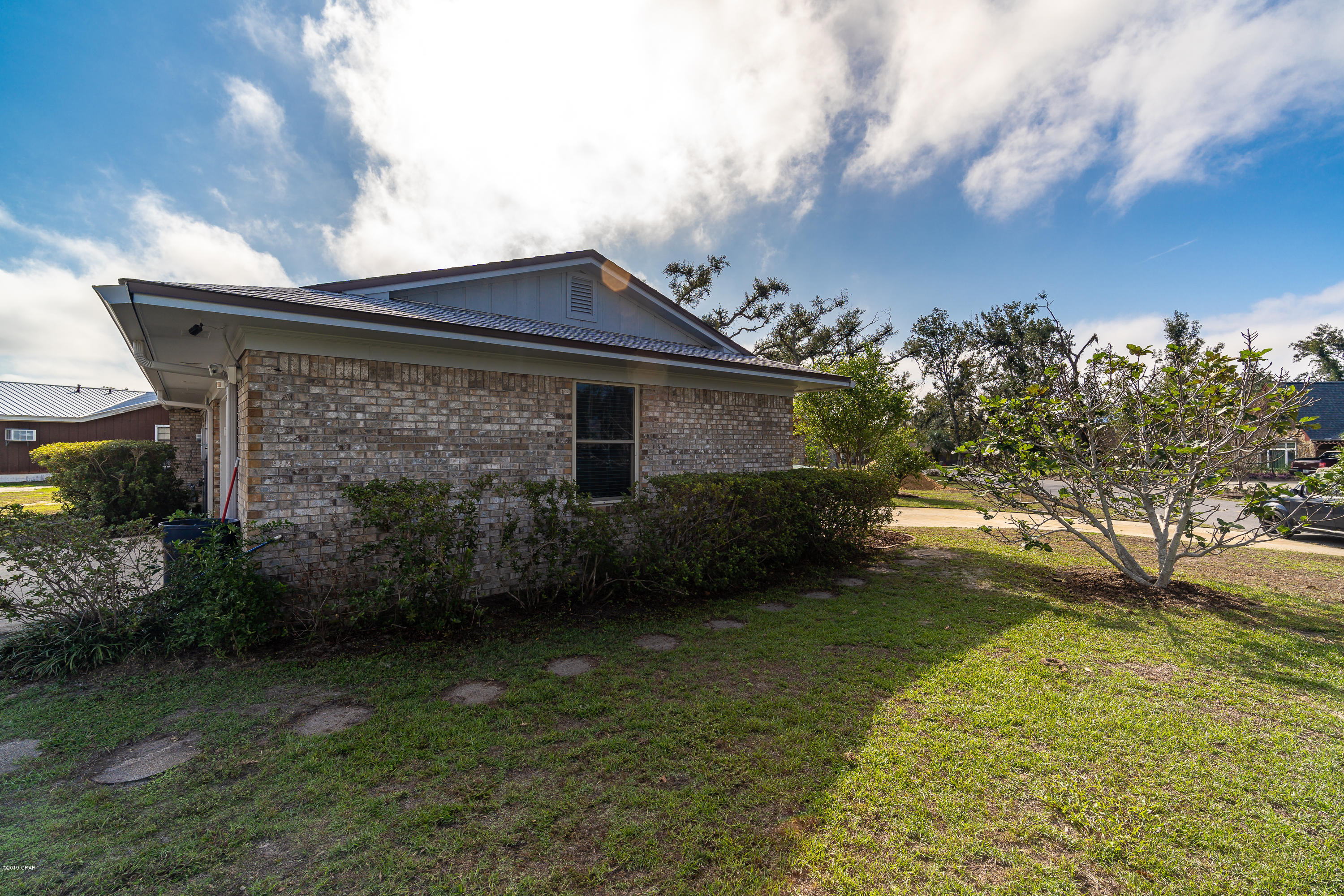 Imperial Oaks - Residential