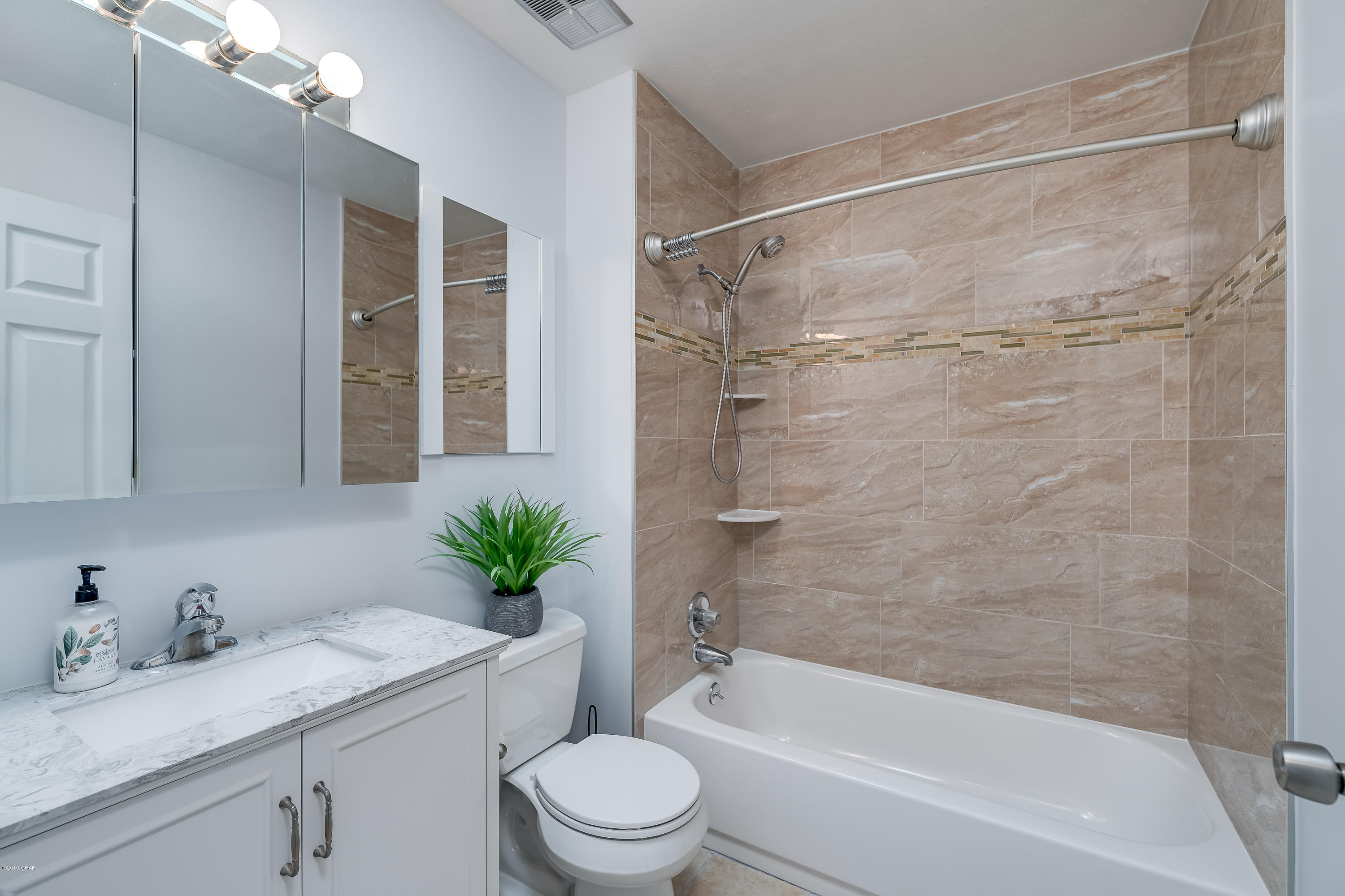 Imperial Oaks - Residential