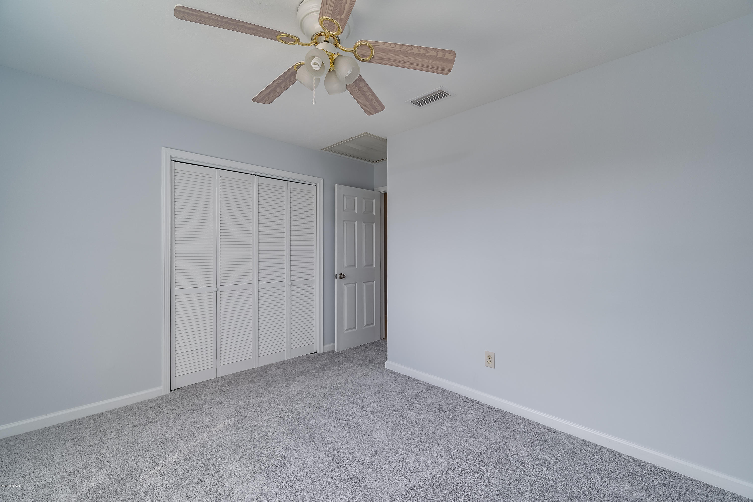 Imperial Oaks - Residential