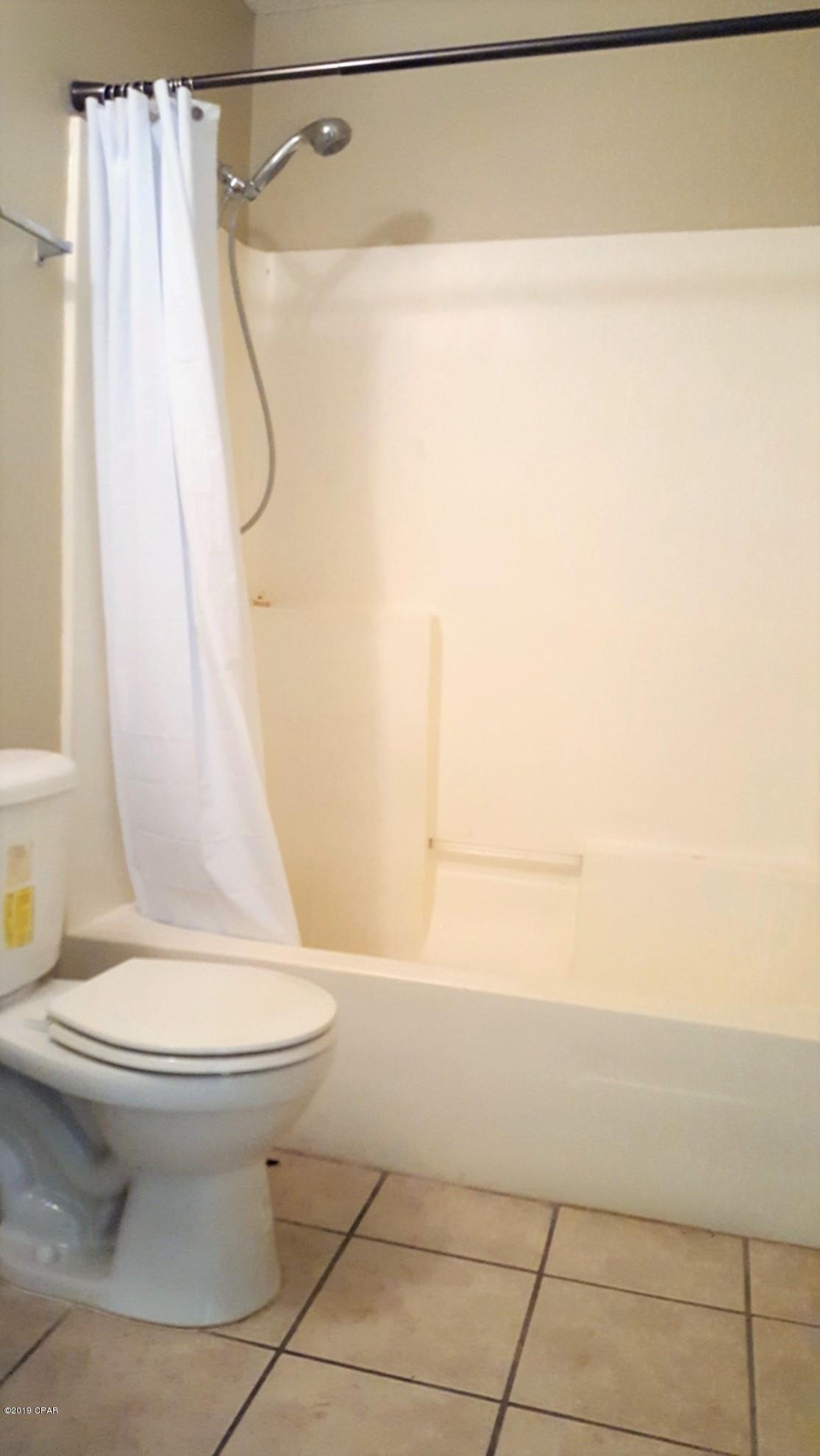 Shadow Bay Unt 3 & 4 - Residential