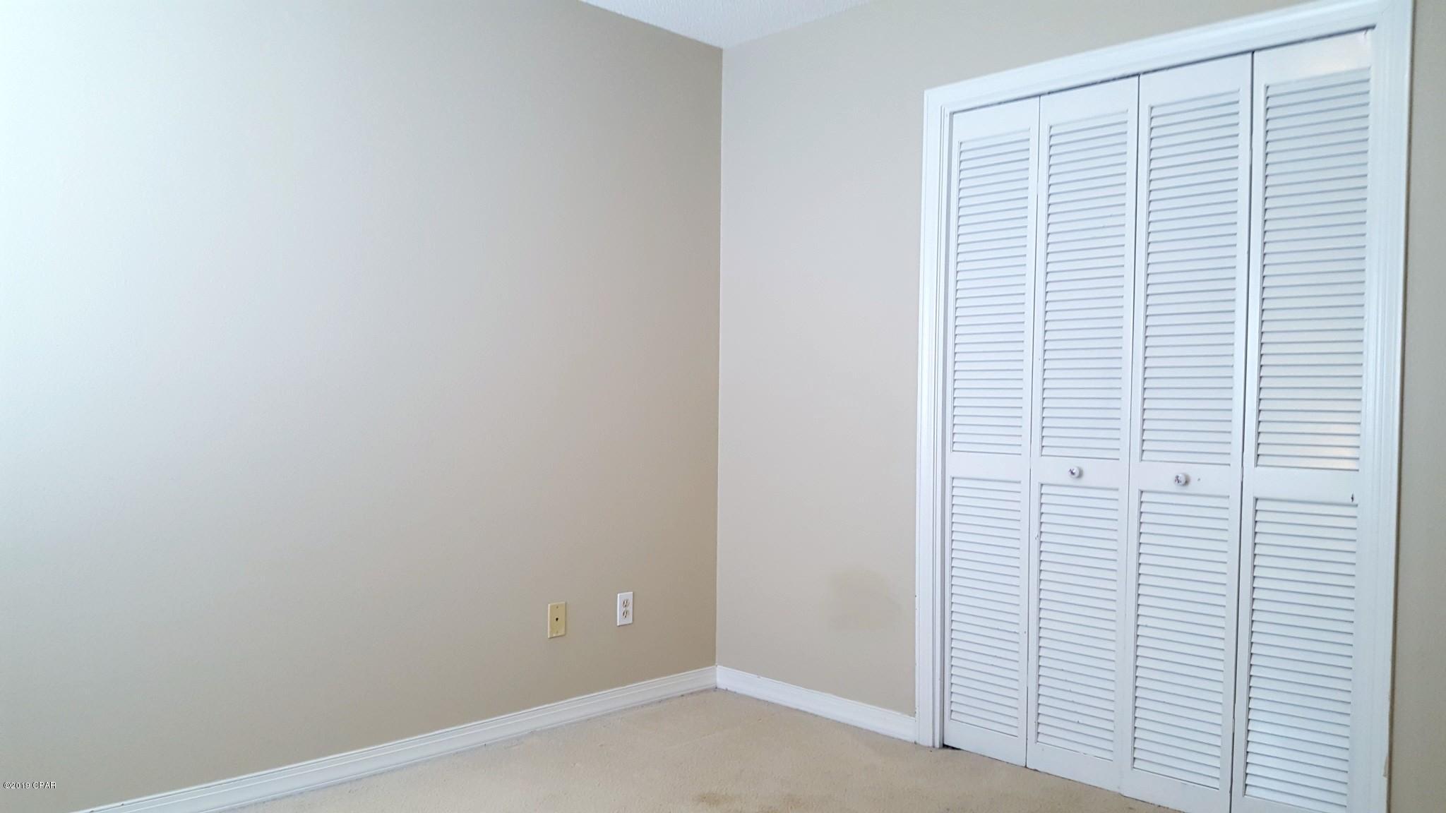 Shadow Bay Unt 3 & 4 - Residential