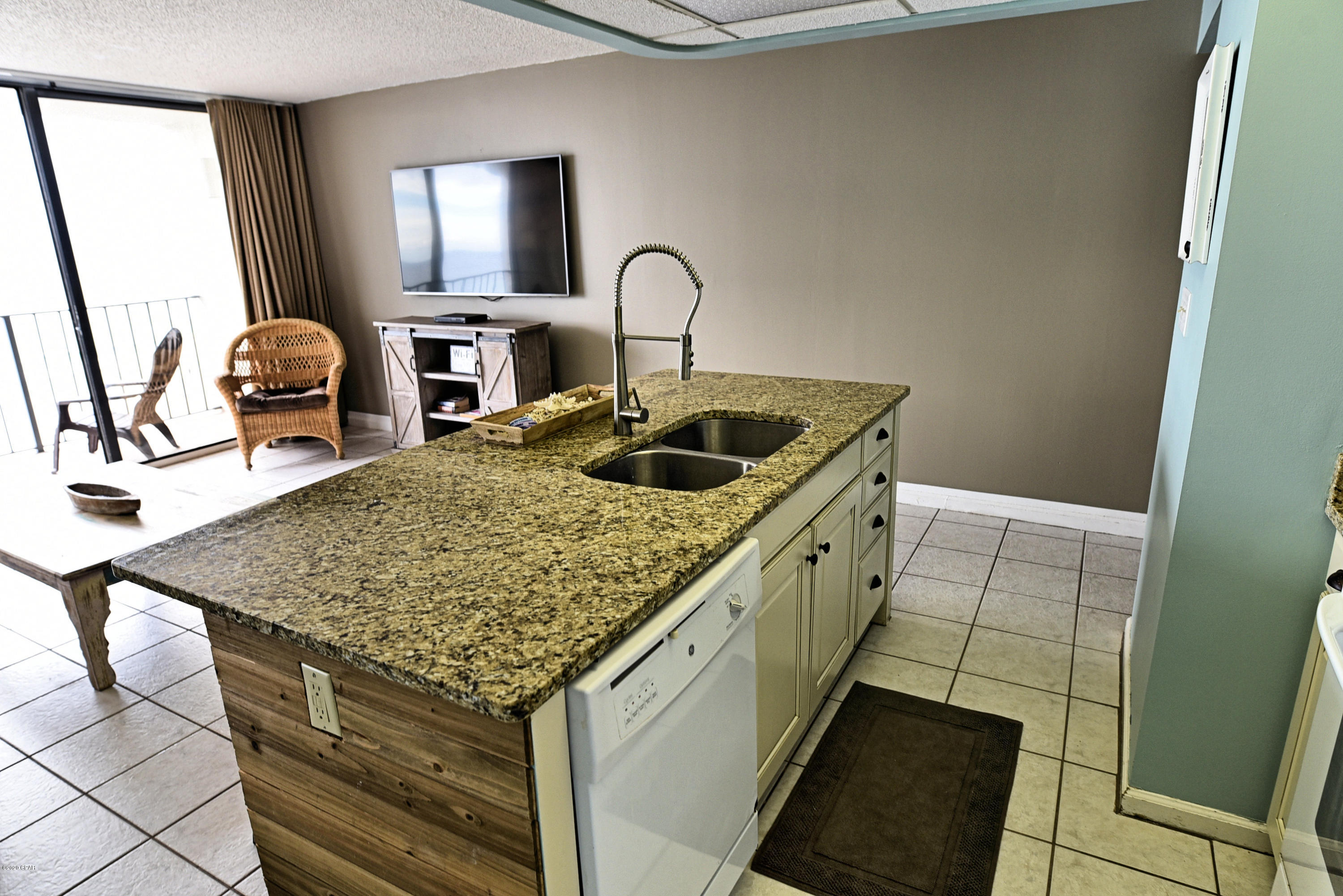 Edgewater Tower III - Residential