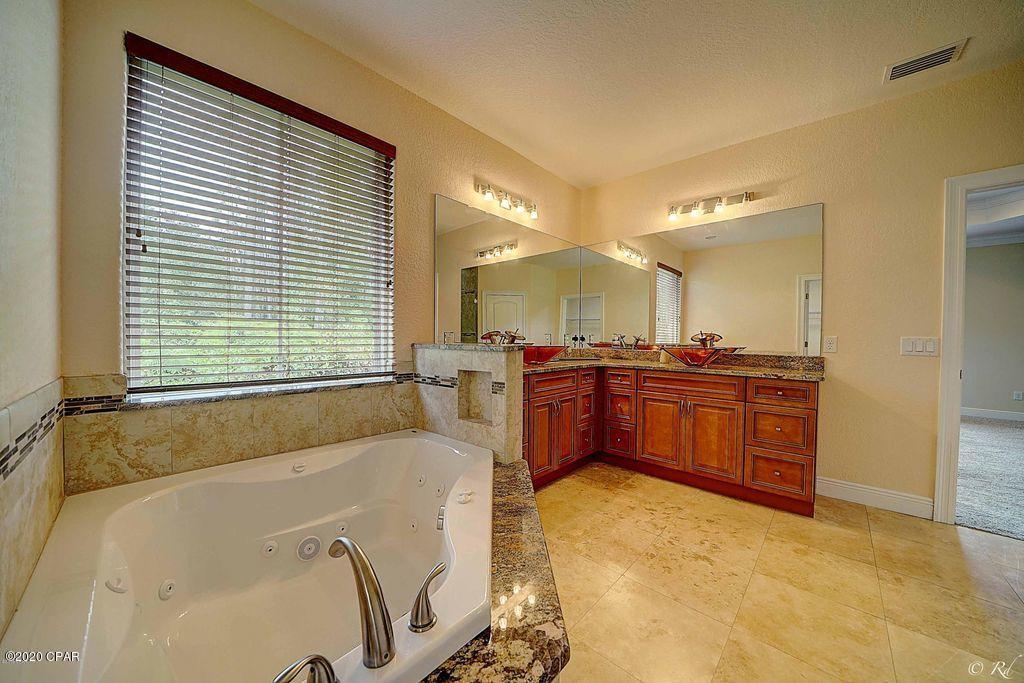 Dolphin Bay - Residential