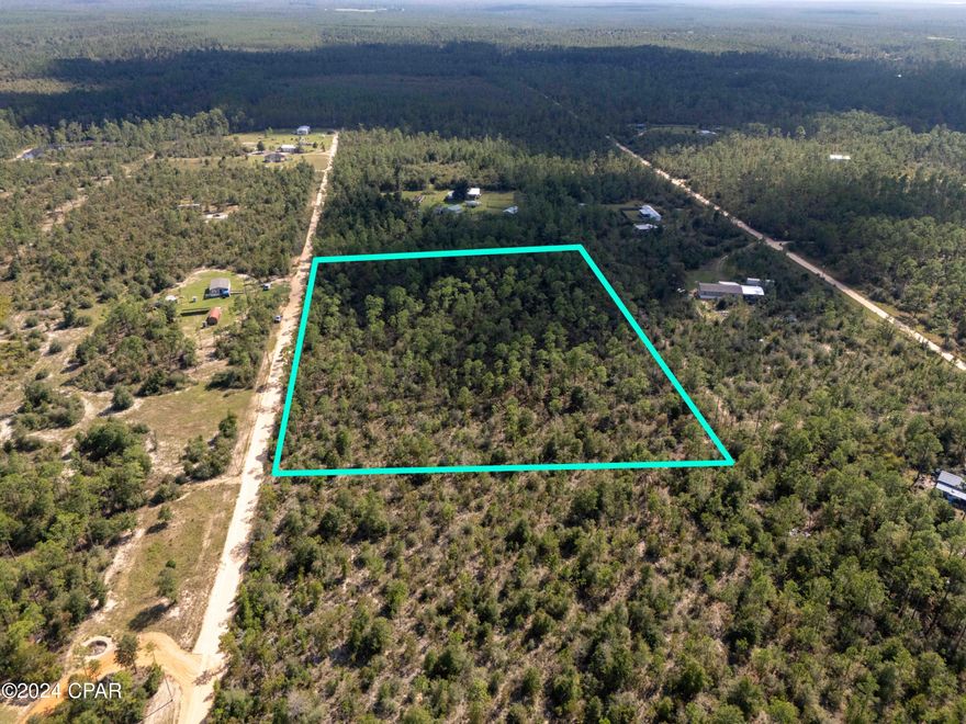 Discover the perfect opportunity with this expansive 7.54-acre parcel of vacant land on Seminole Rd in Chipley, FL. Nestled in a serene, rural setting, this property offers a blank canvas for your dream home or investment project. Enjoy the peaceful surroundings and the charm of country living, all while being conveniently located near local amenities. Accessed via a dirt road, this parcel provides a tranquil escape with ample space for your vision to flourish. Don't miss out on this unique opportunity!