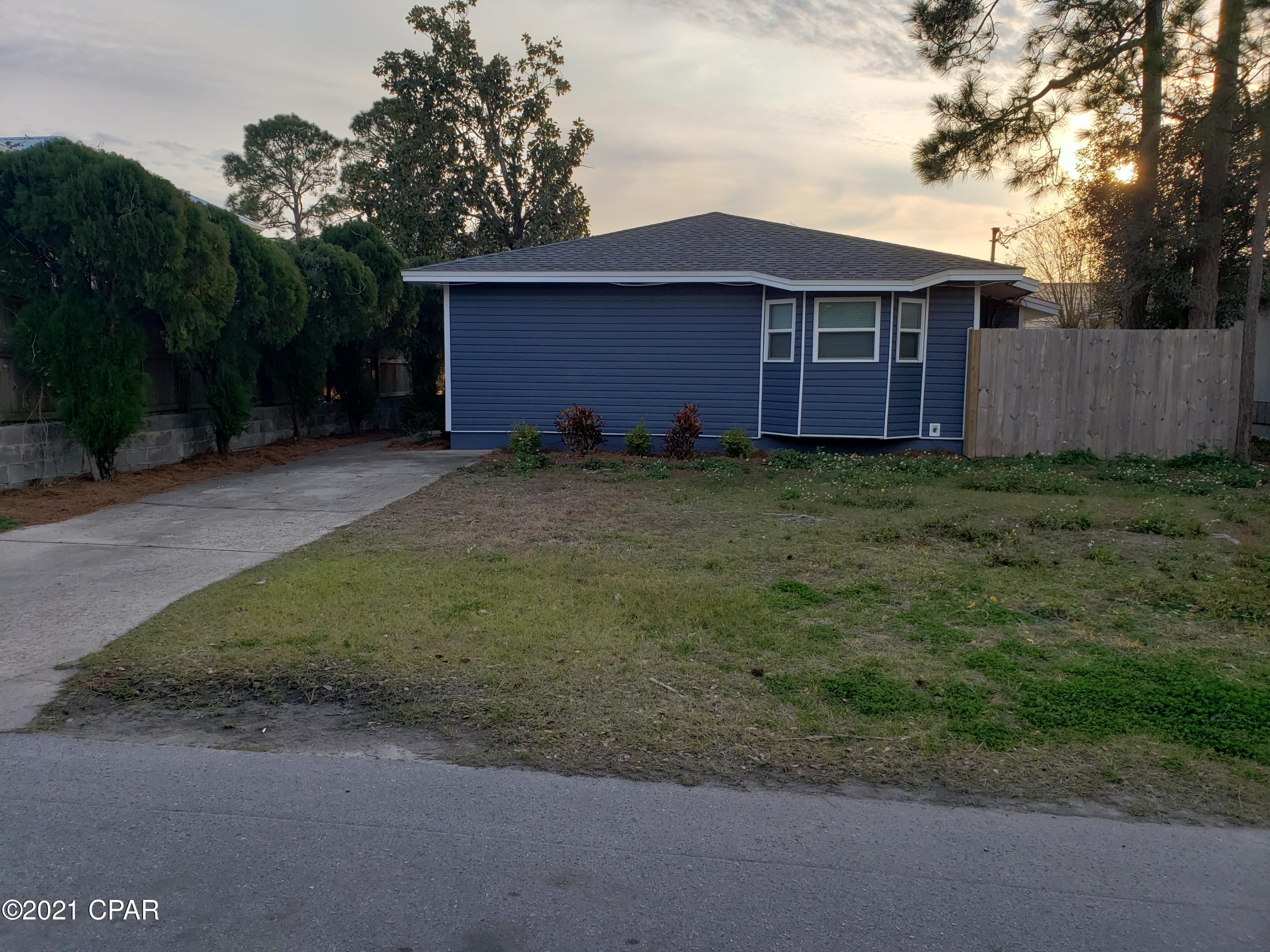 Biltmore Beach 1st Add - Residential Lease