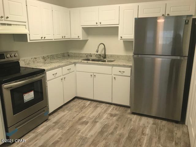 Biltmore Beach 1st Add - Residential Lease