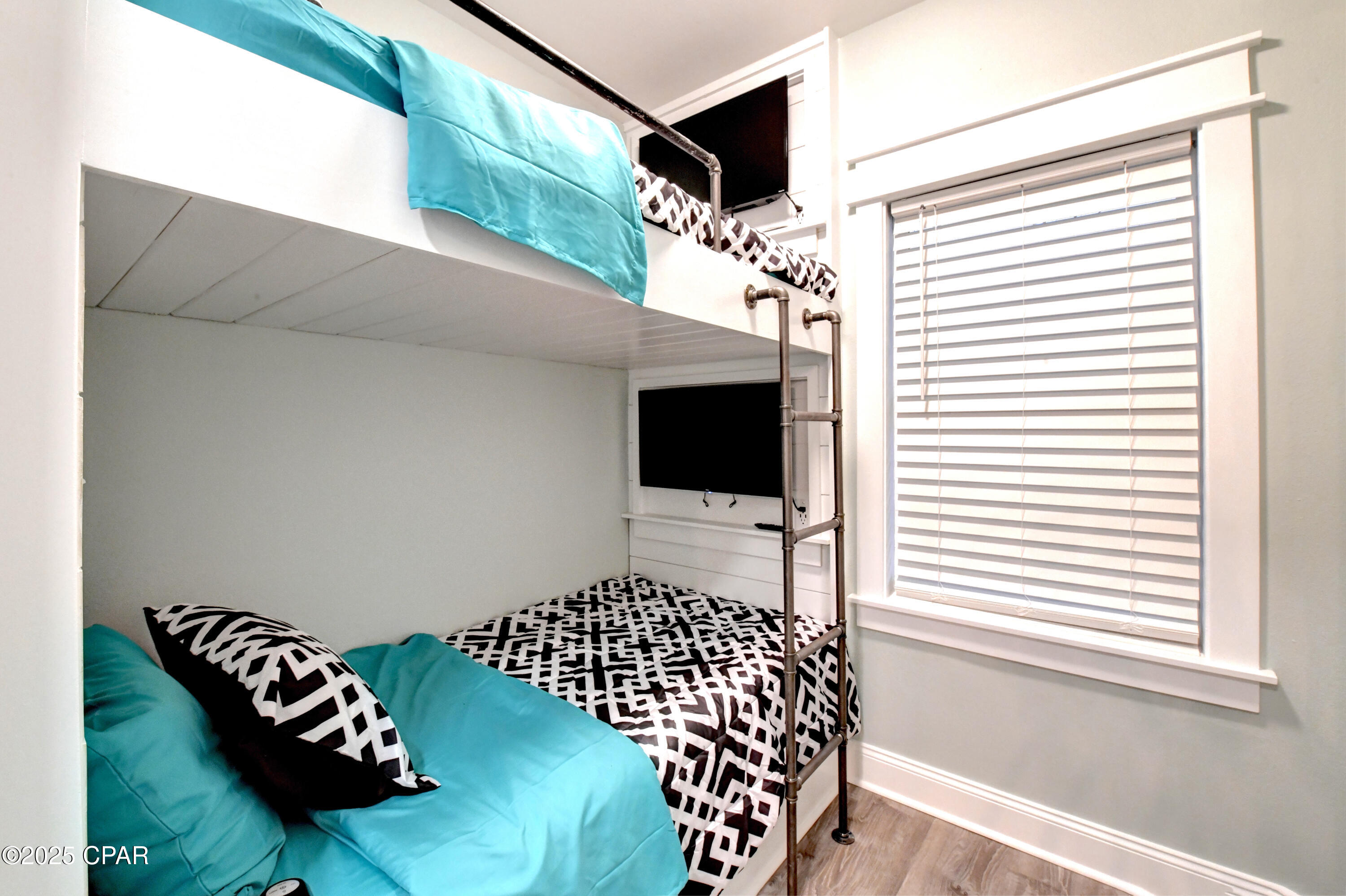 Laketown Wharf - Residential