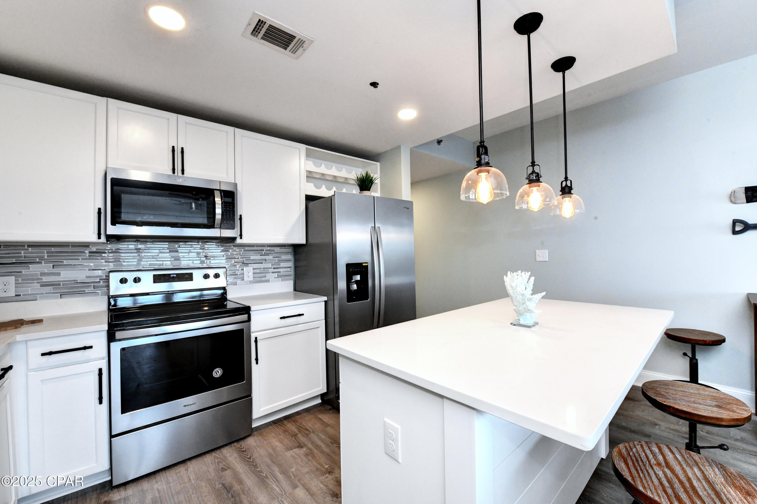 Laketown Wharf - Residential