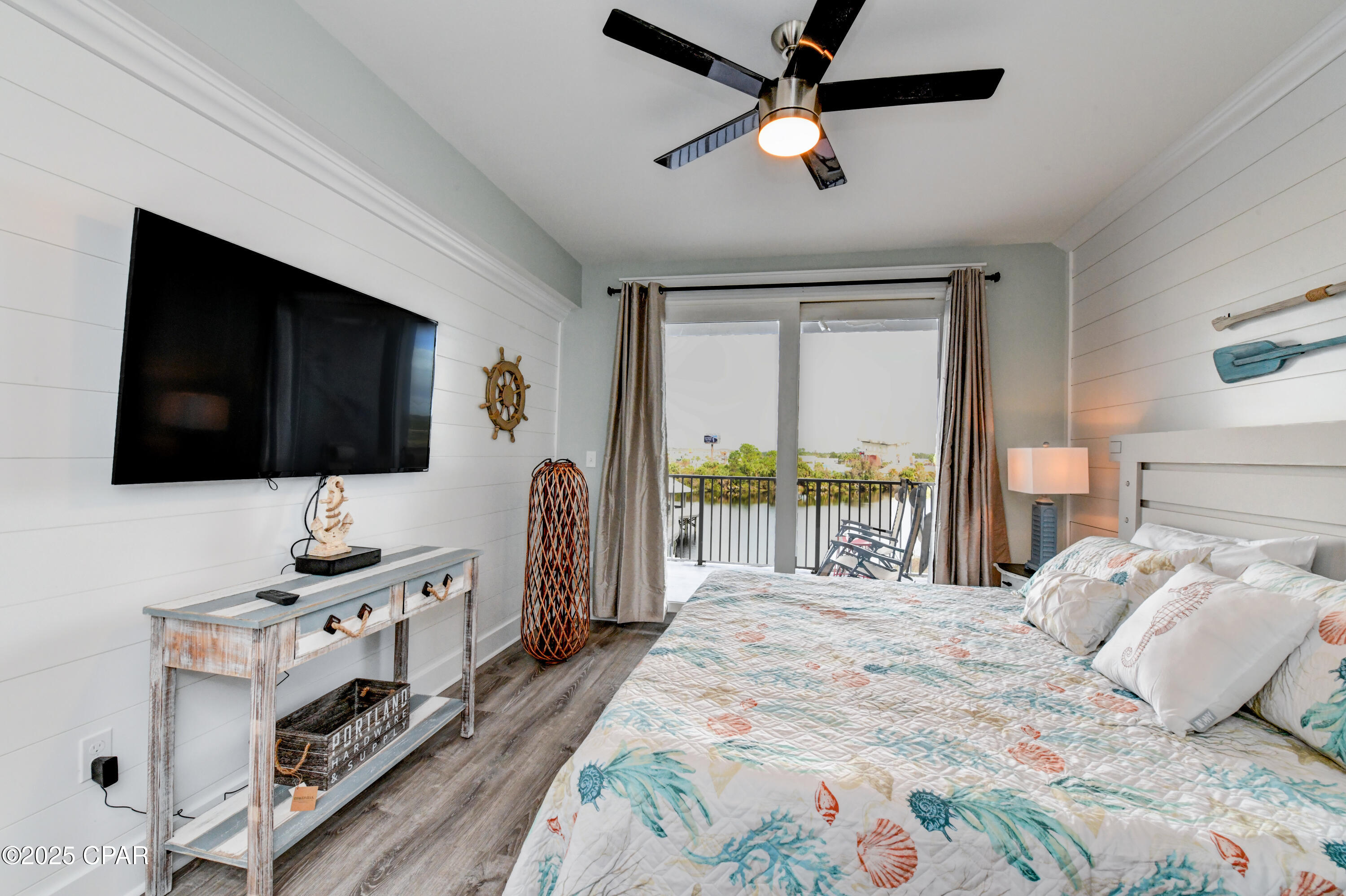 Laketown Wharf - Residential