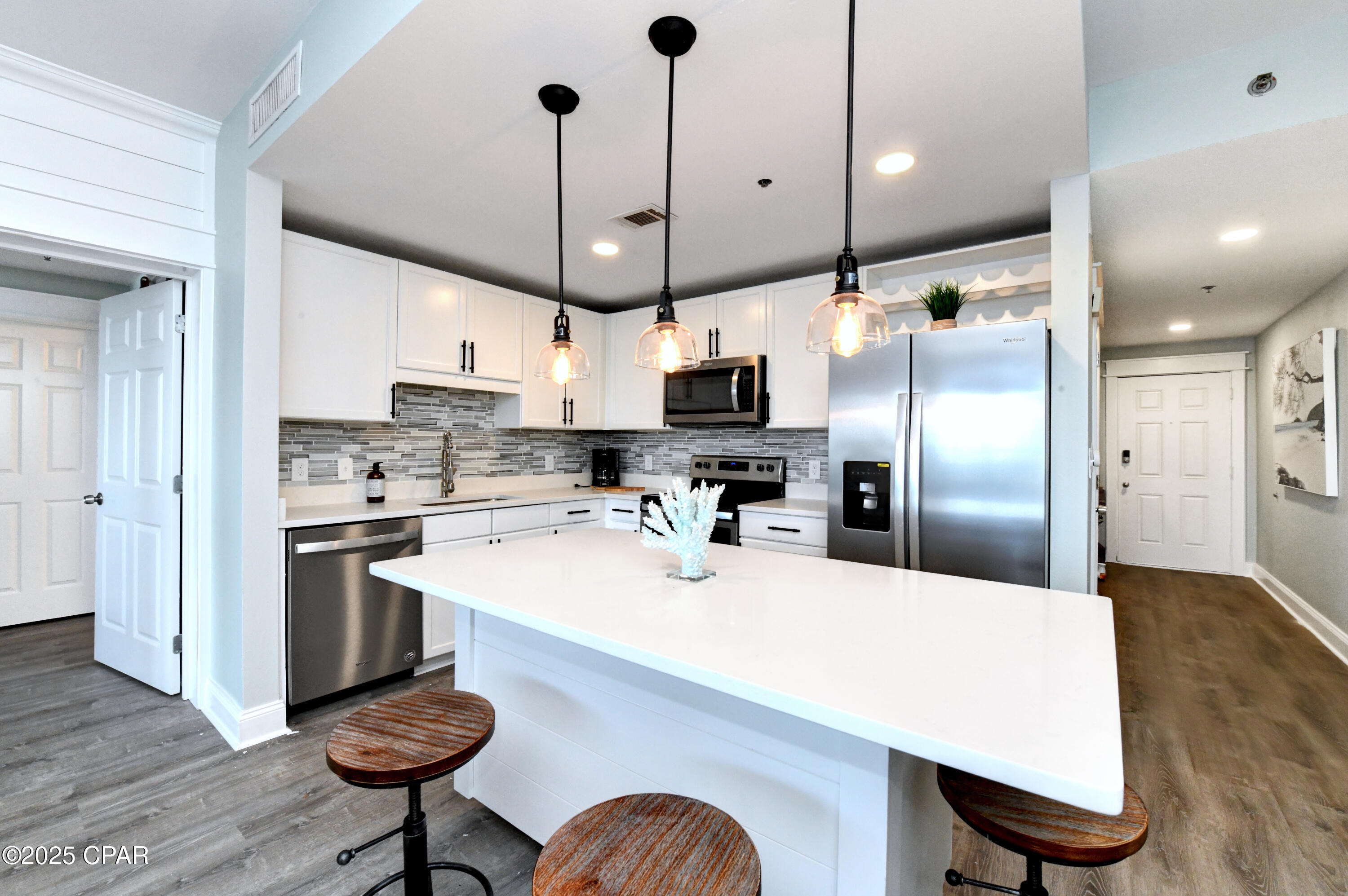 Laketown Wharf - Residential