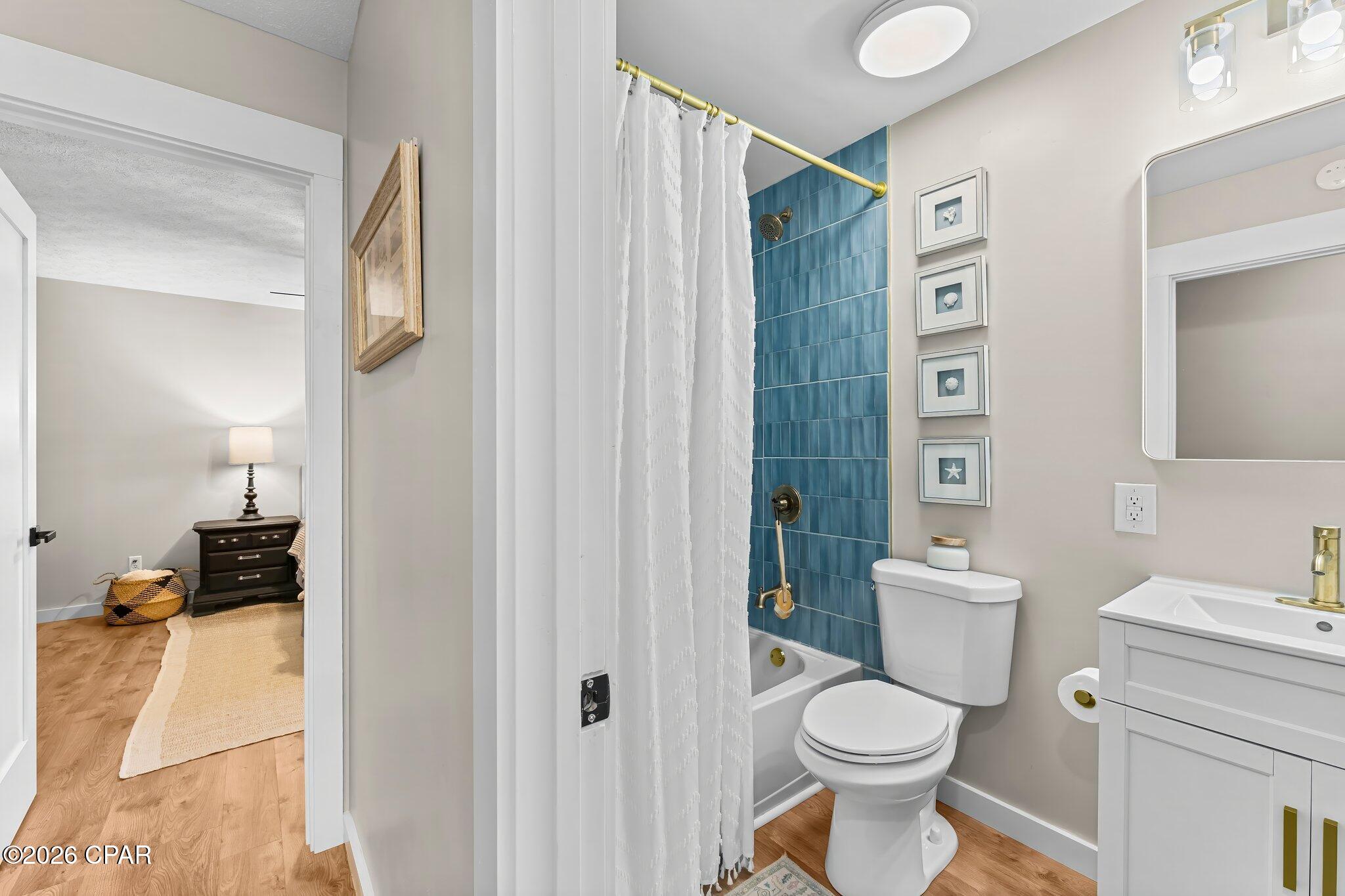 Baywood Shores Estates - Residential