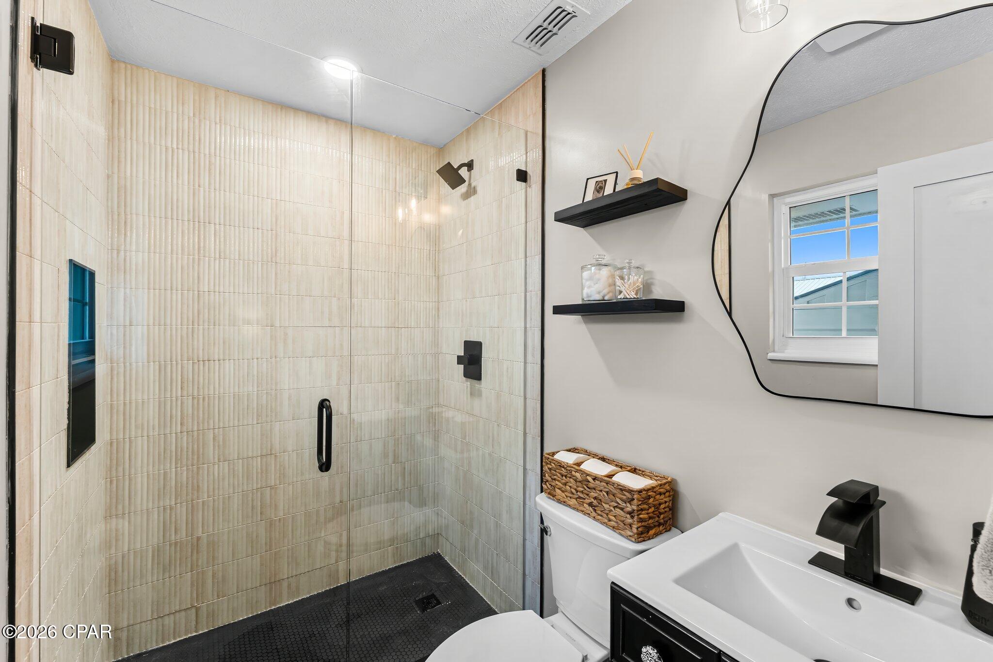 Baywood Shores Estates - Residential