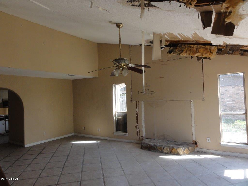 Lakeside Villas - Residential