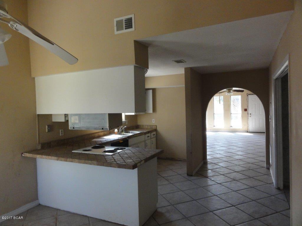 Lakeside Villas - Residential