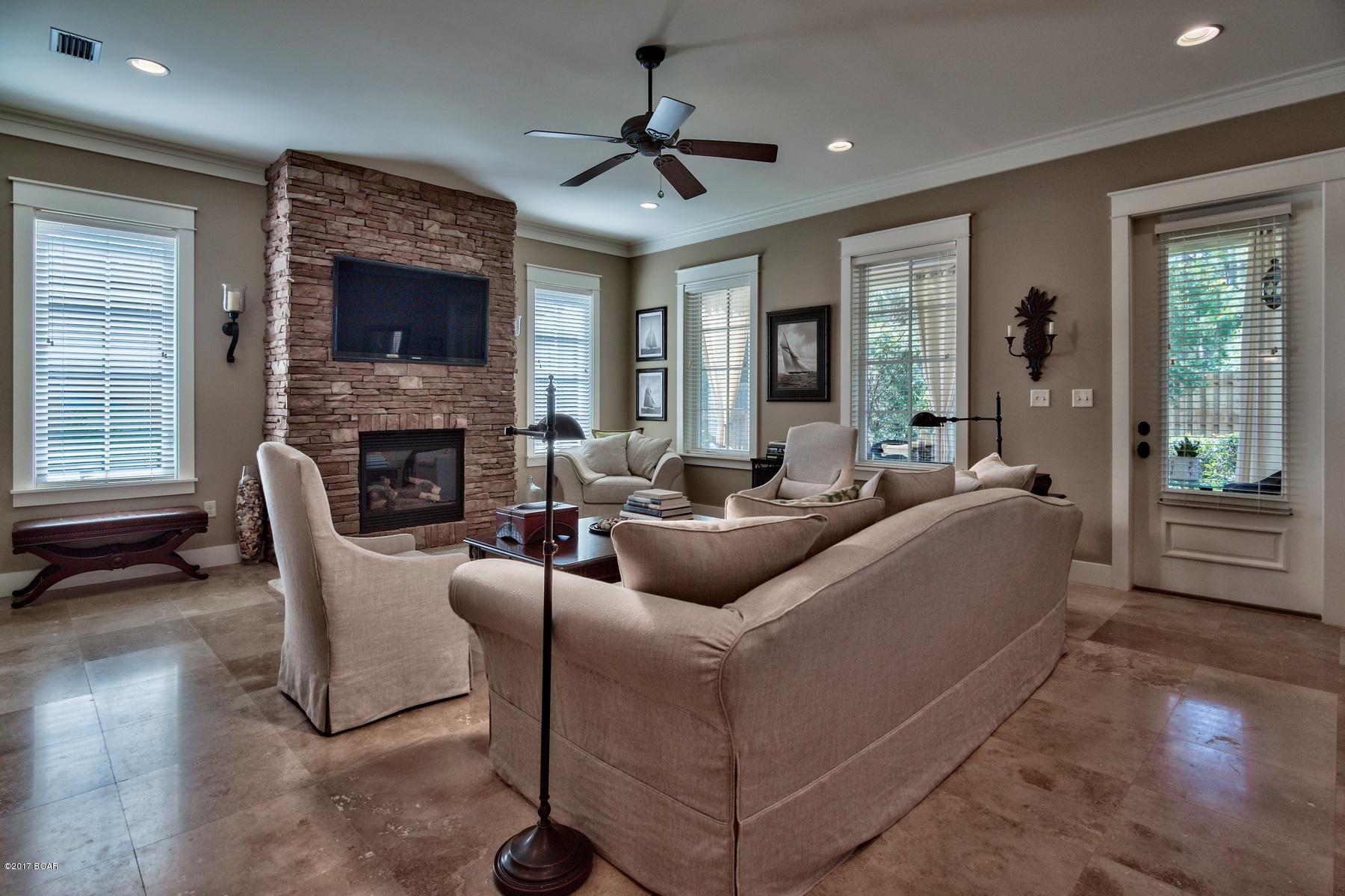 Carson Oaks - Residential