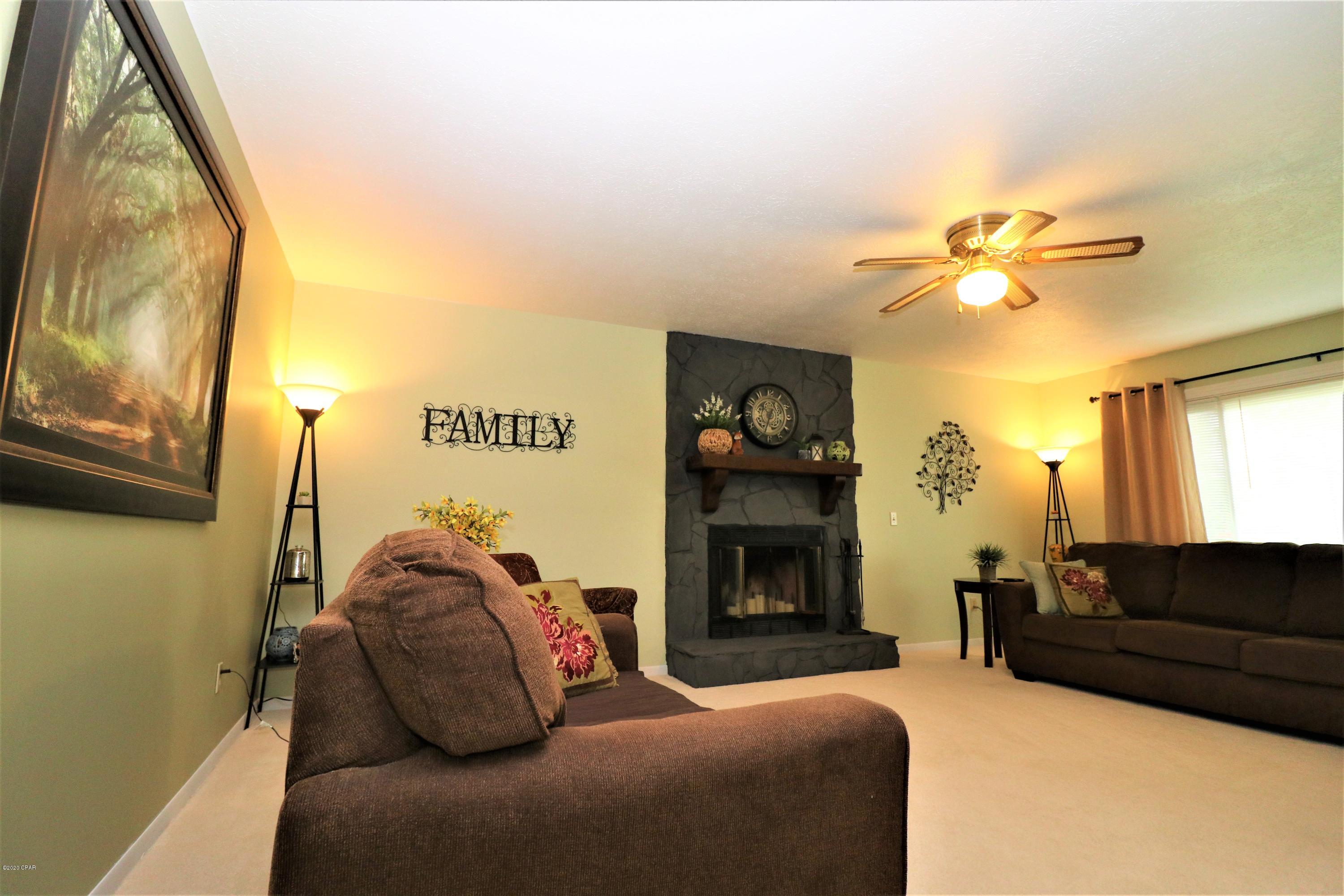 Shadow Bay Unit 1 - Residential