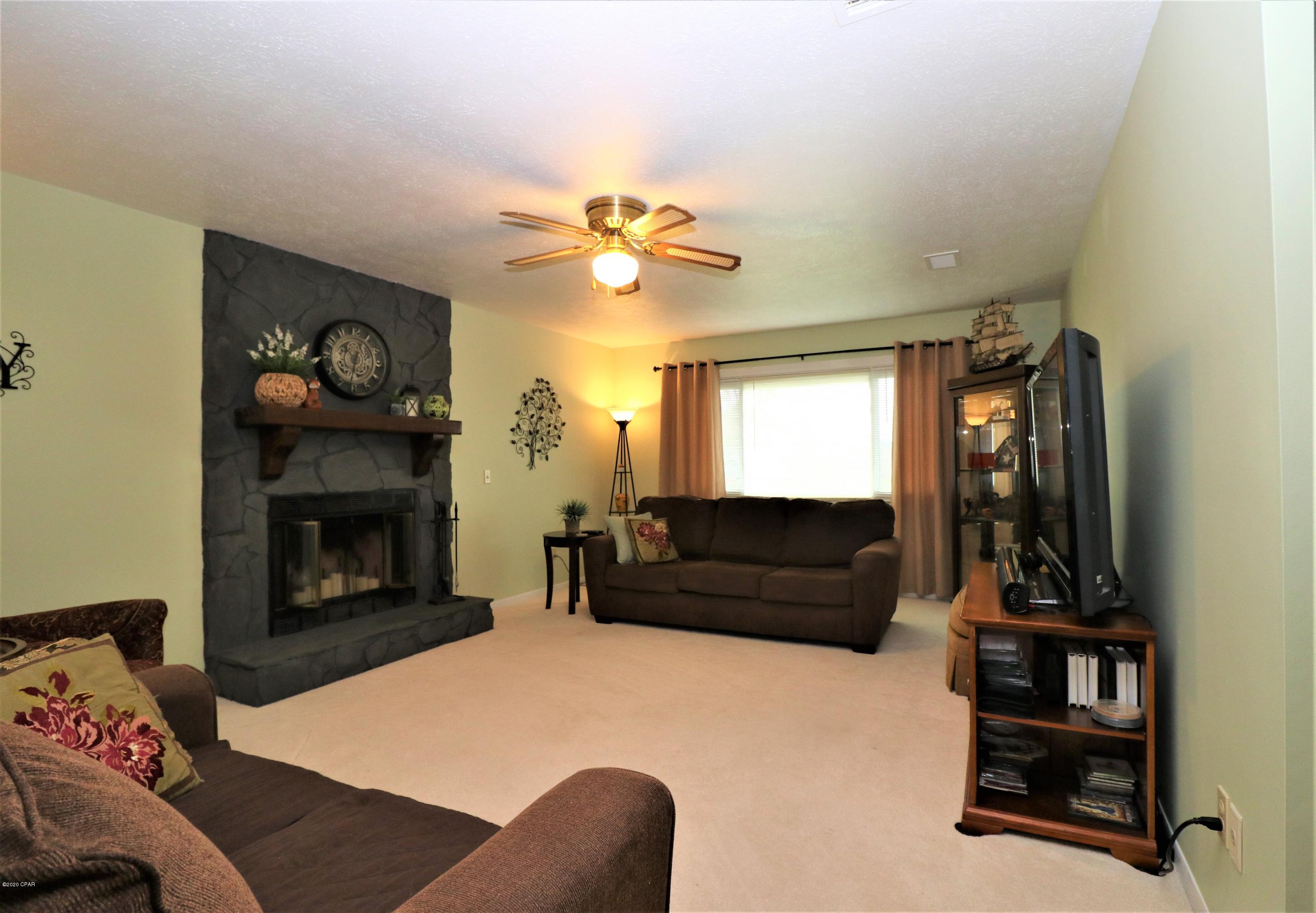 Shadow Bay Unit 1 - Residential