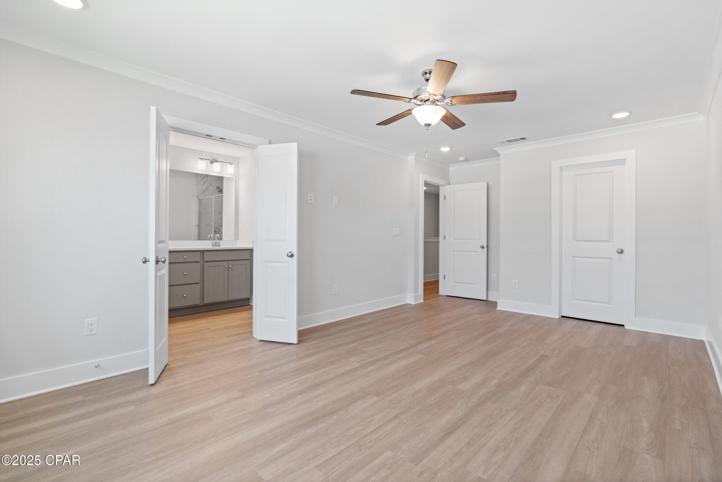 Colonial Landing - Residential