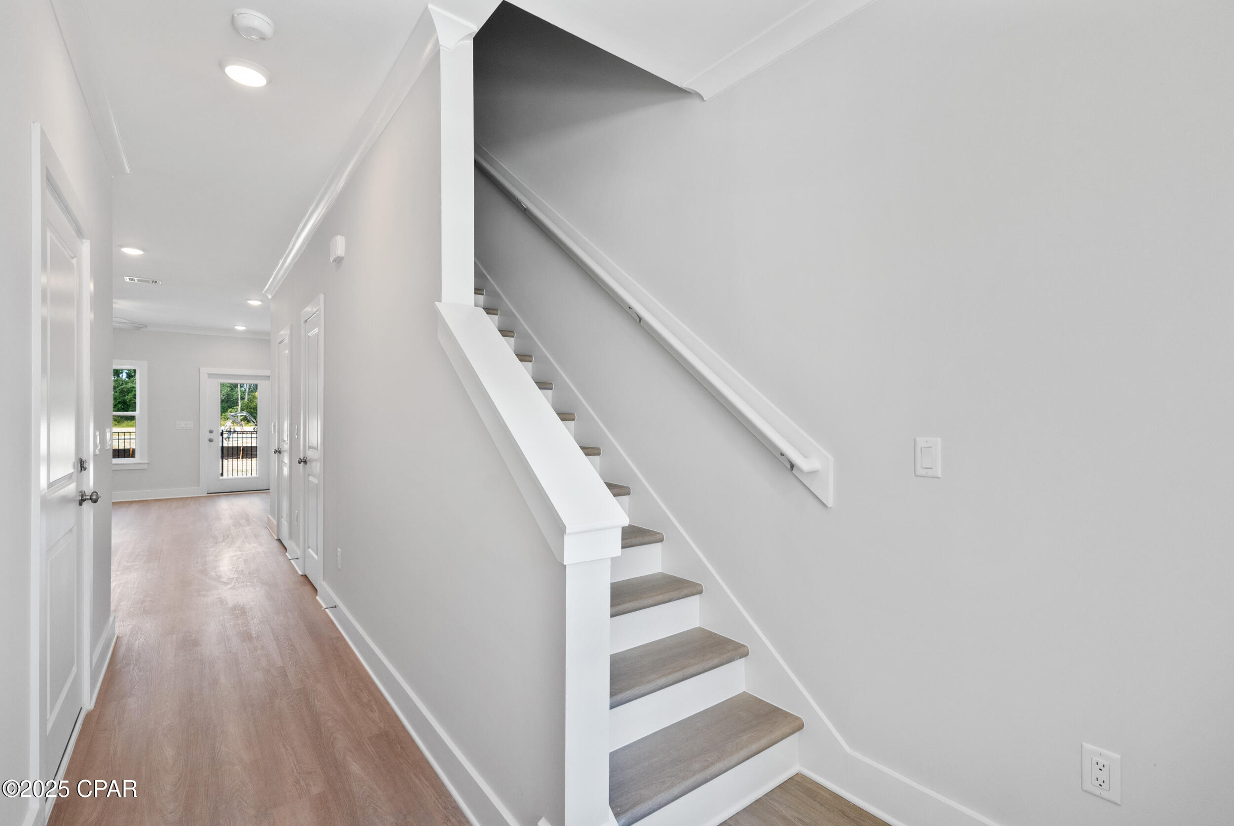 Colonial Landing - Residential