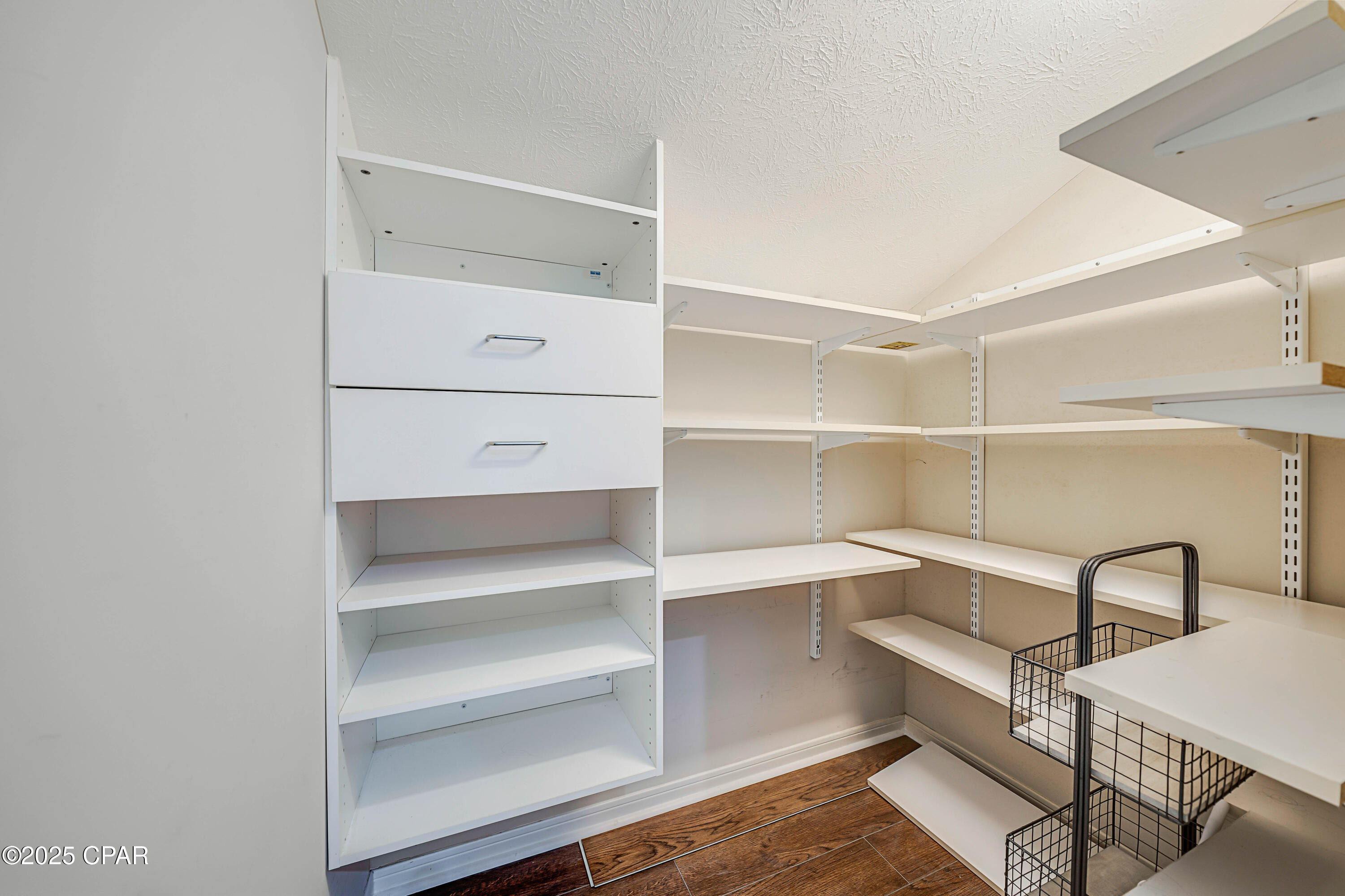 Bay Point Harbour Villas - Residential