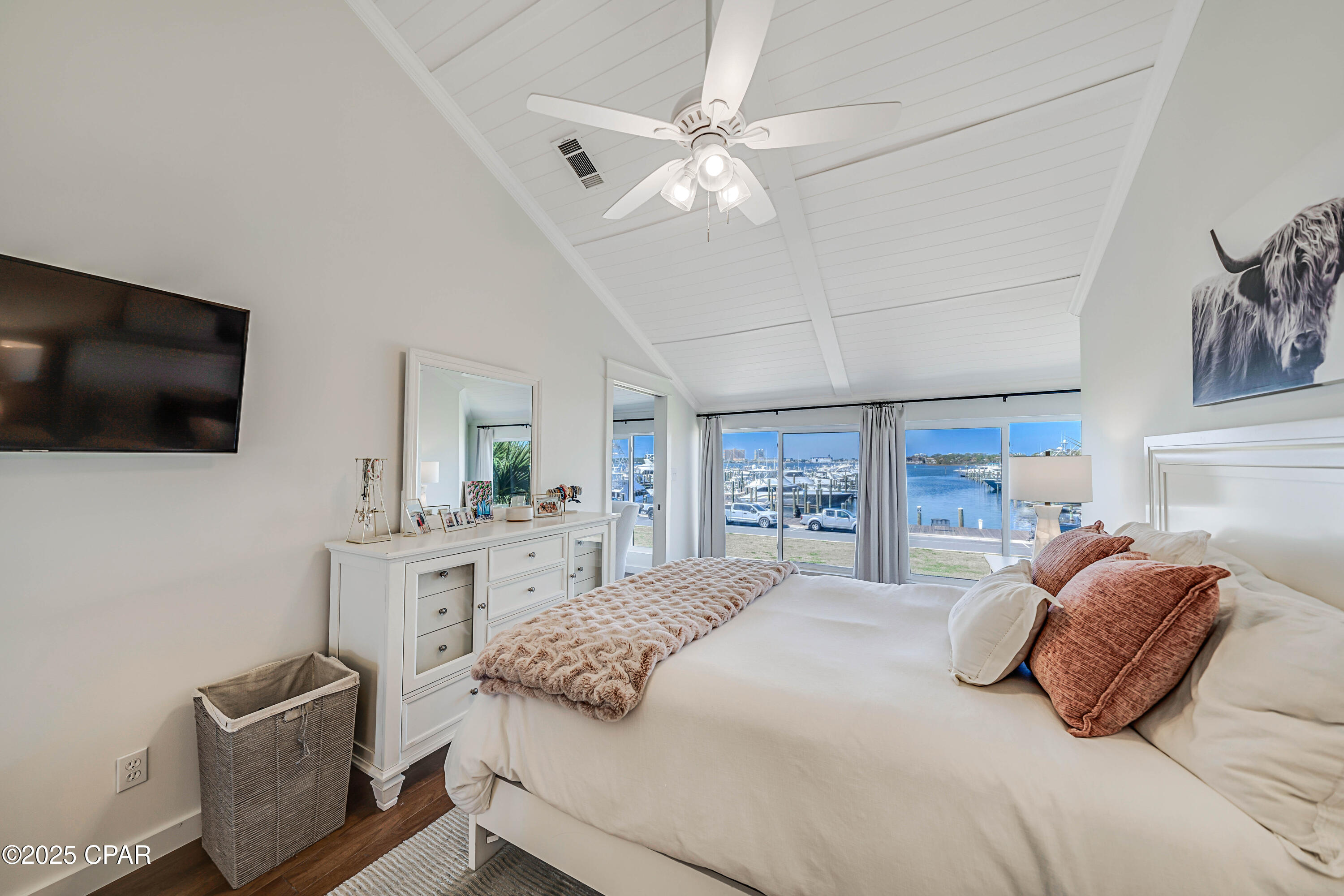 Bay Point Harbour Villas - Residential