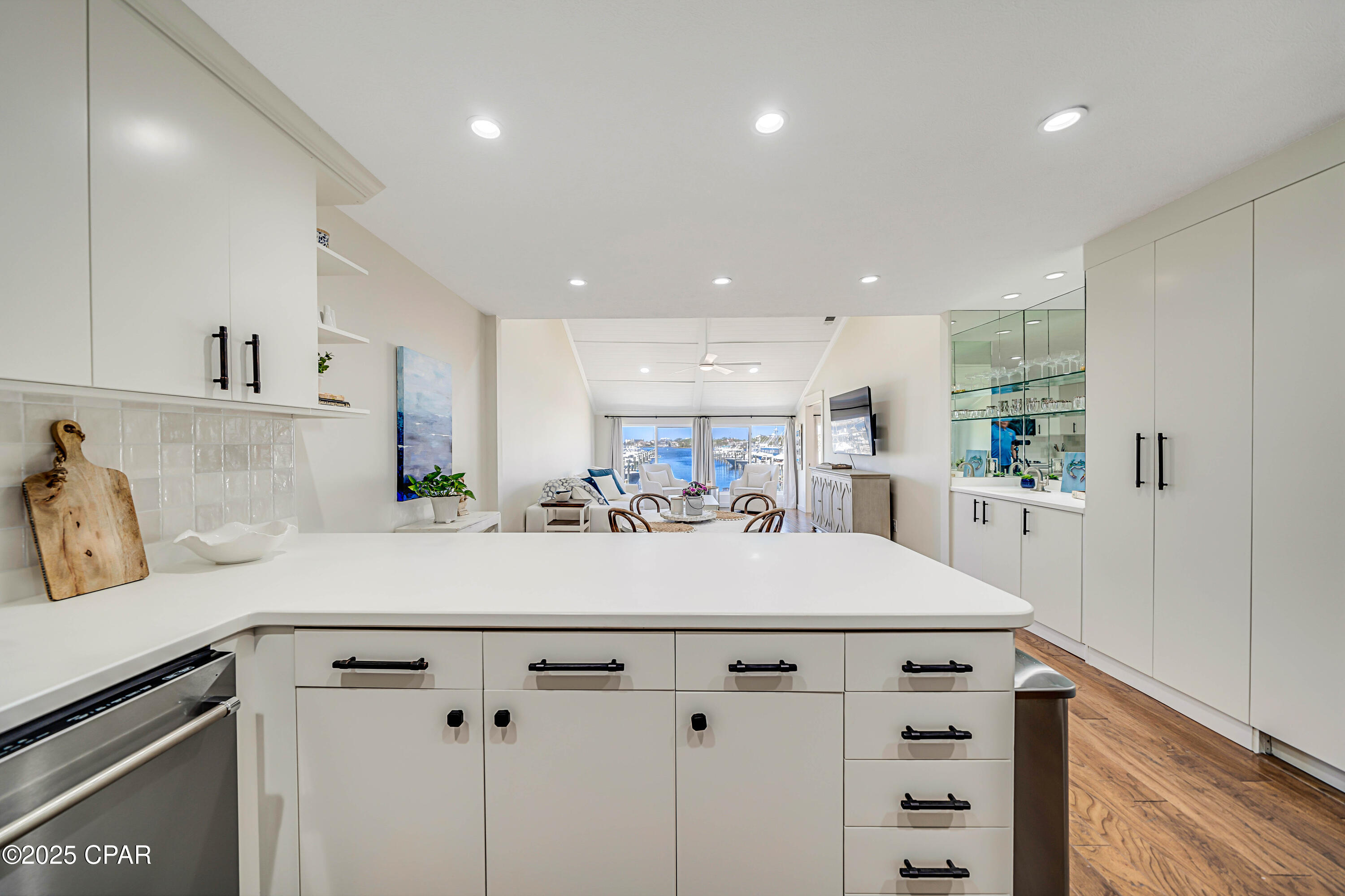 Bay Point Harbour Villas - Residential