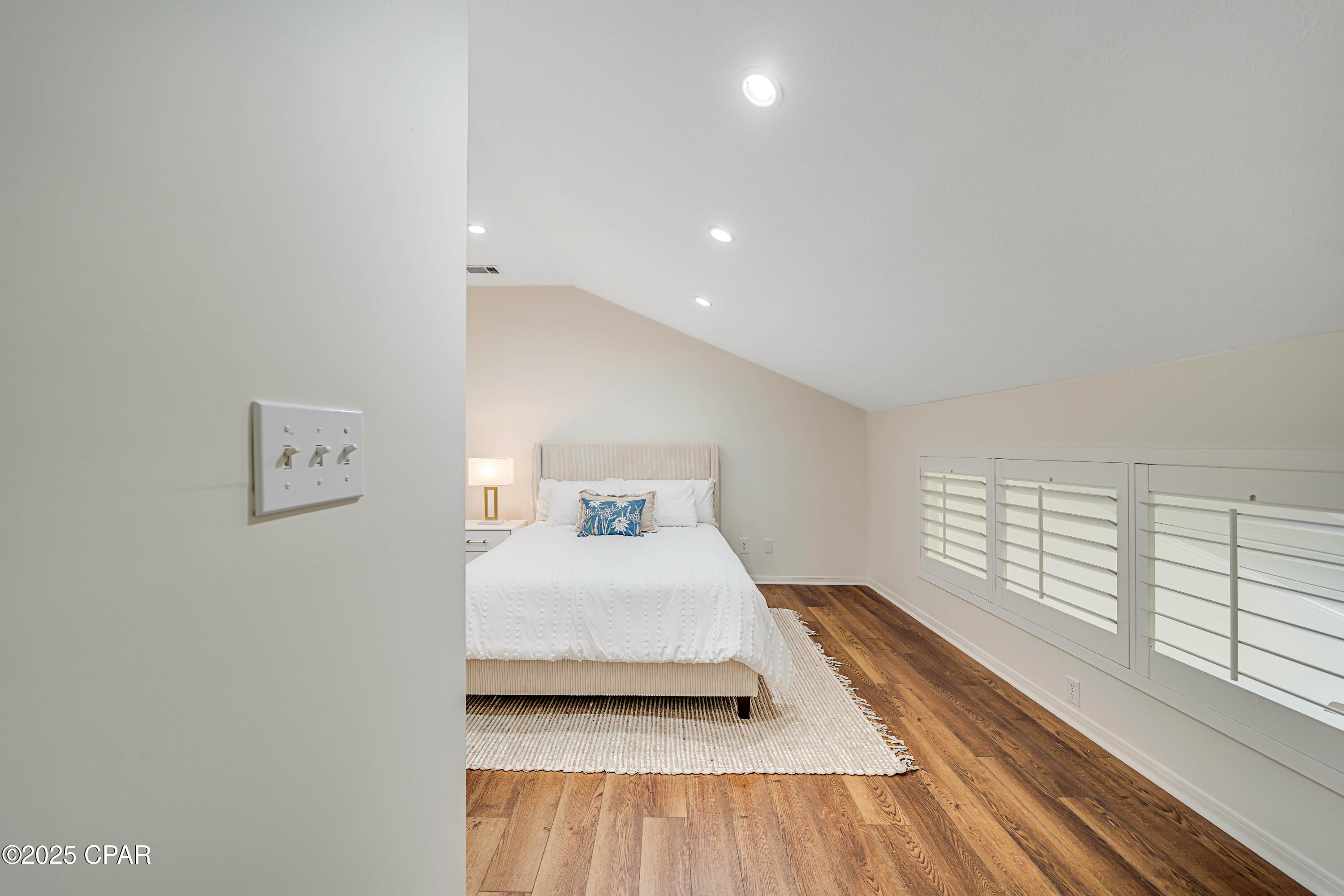 Bay Point Harbour Villas - Residential