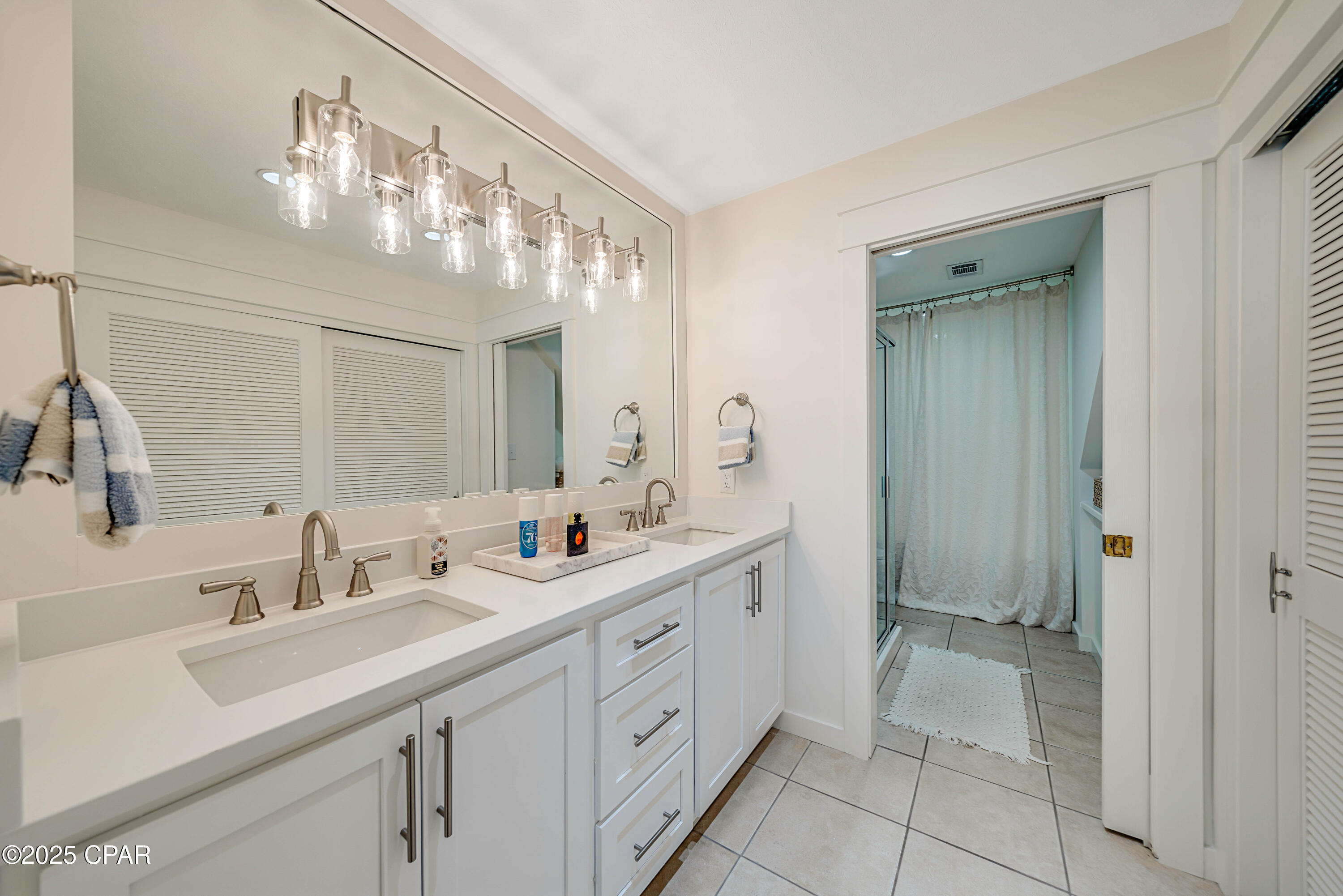 Bay Point Harbour Villas - Residential