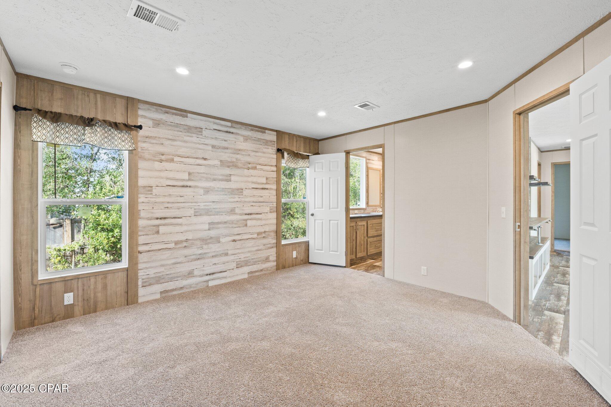 E Springfield - Residential