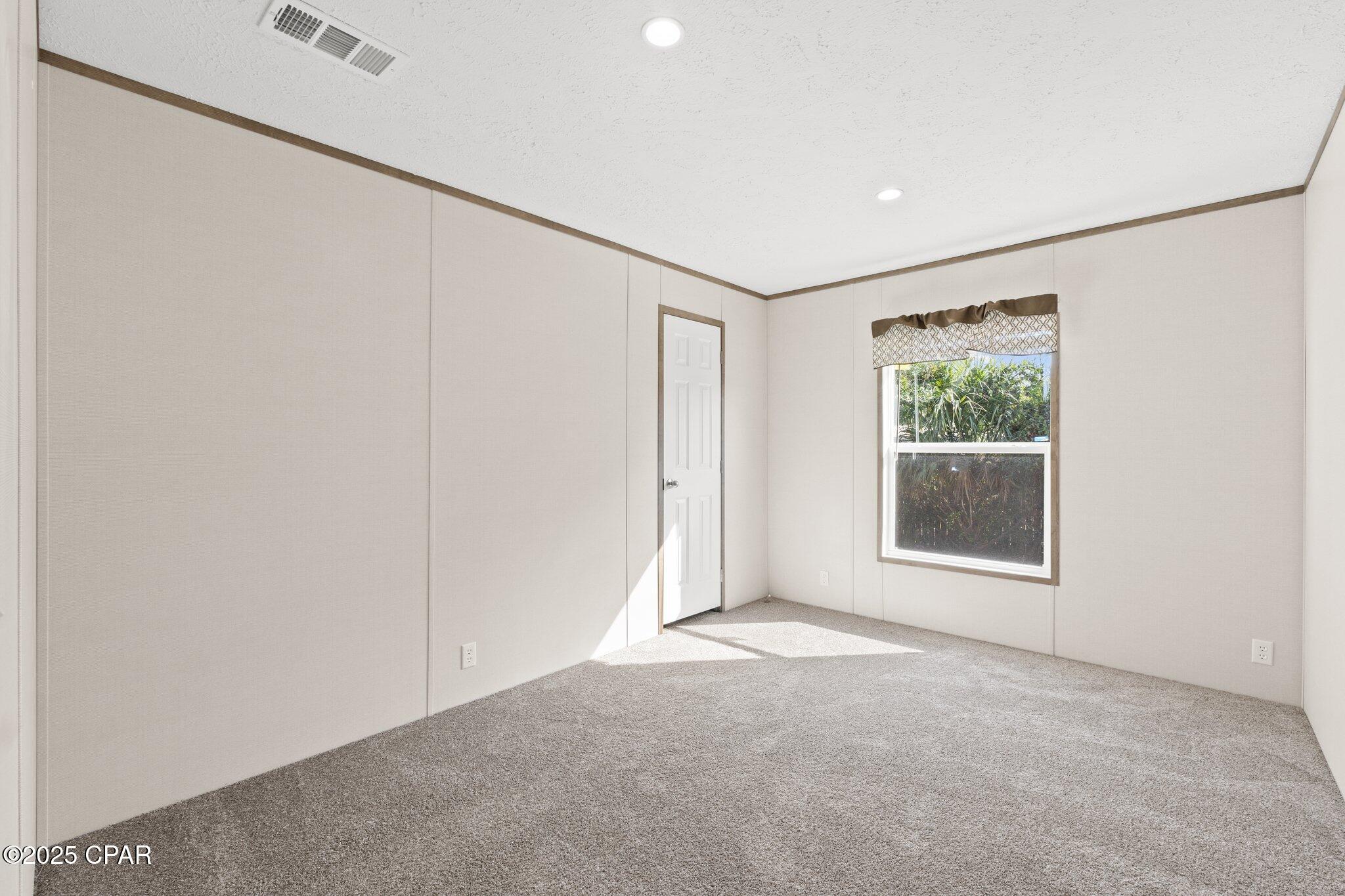 E Springfield - Residential