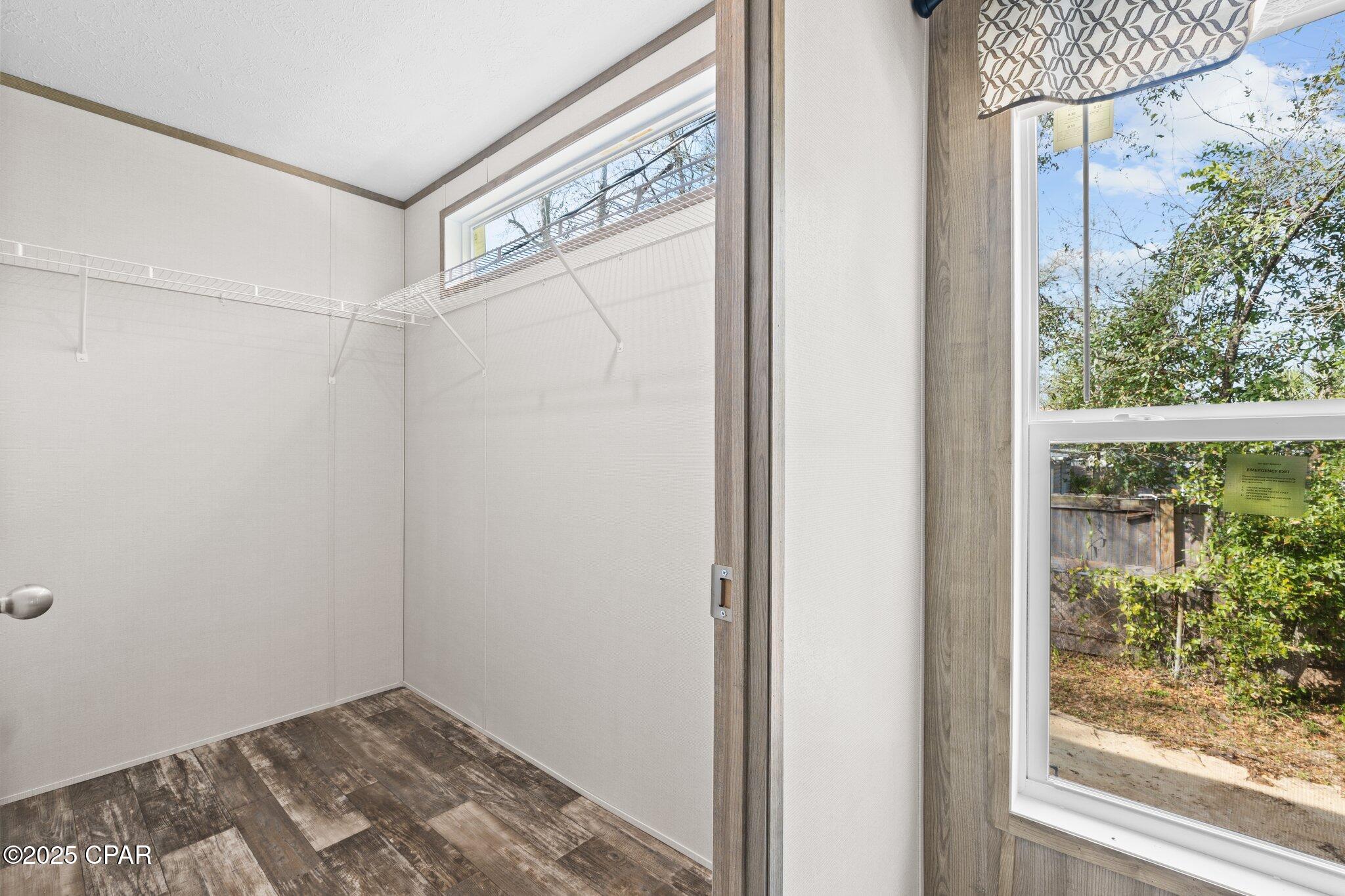 E Springfield - Residential