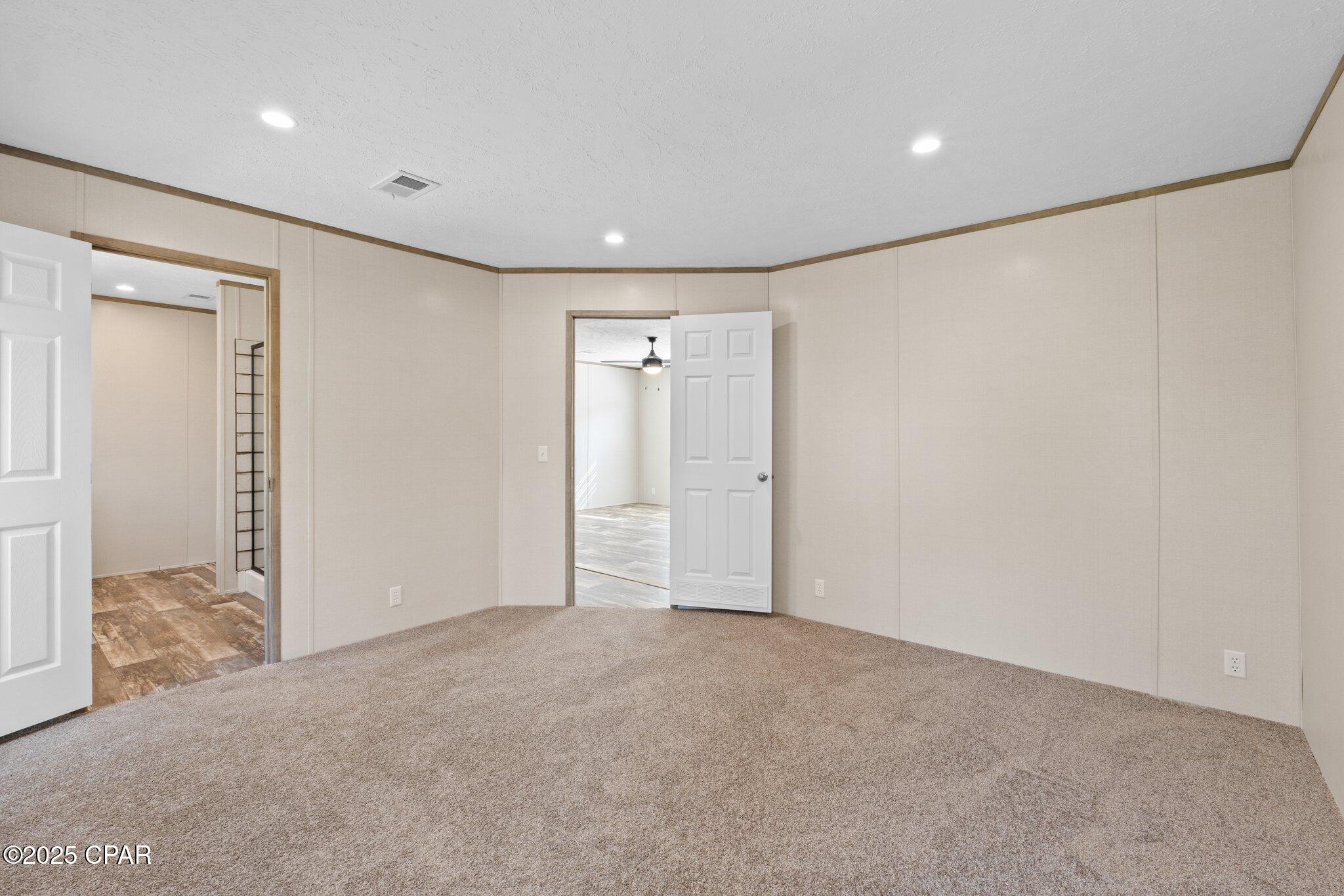 E Springfield - Residential