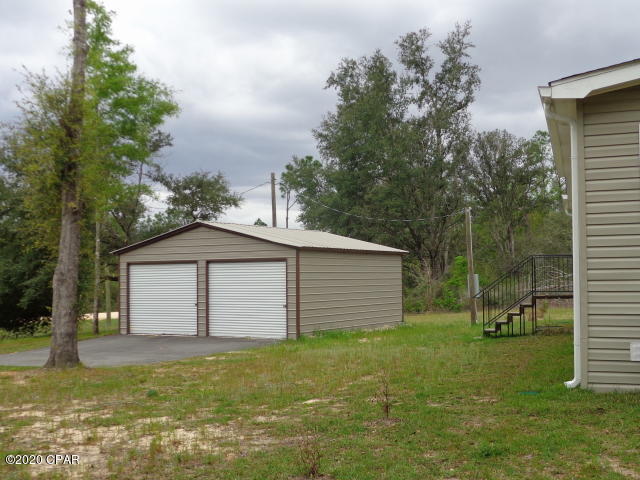 Compass Lake In The Hills - Residential
