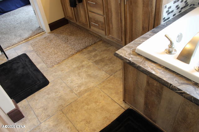 Compass Lake In The Hills - Residential