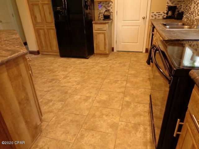 Compass Lake In The Hills - Residential