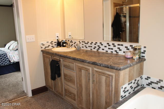 Compass Lake In The Hills - Residential