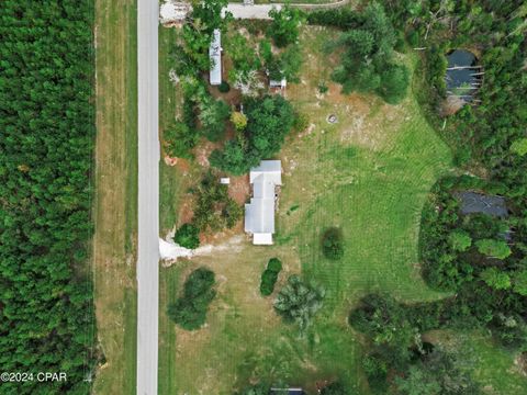 A home in Blountstown