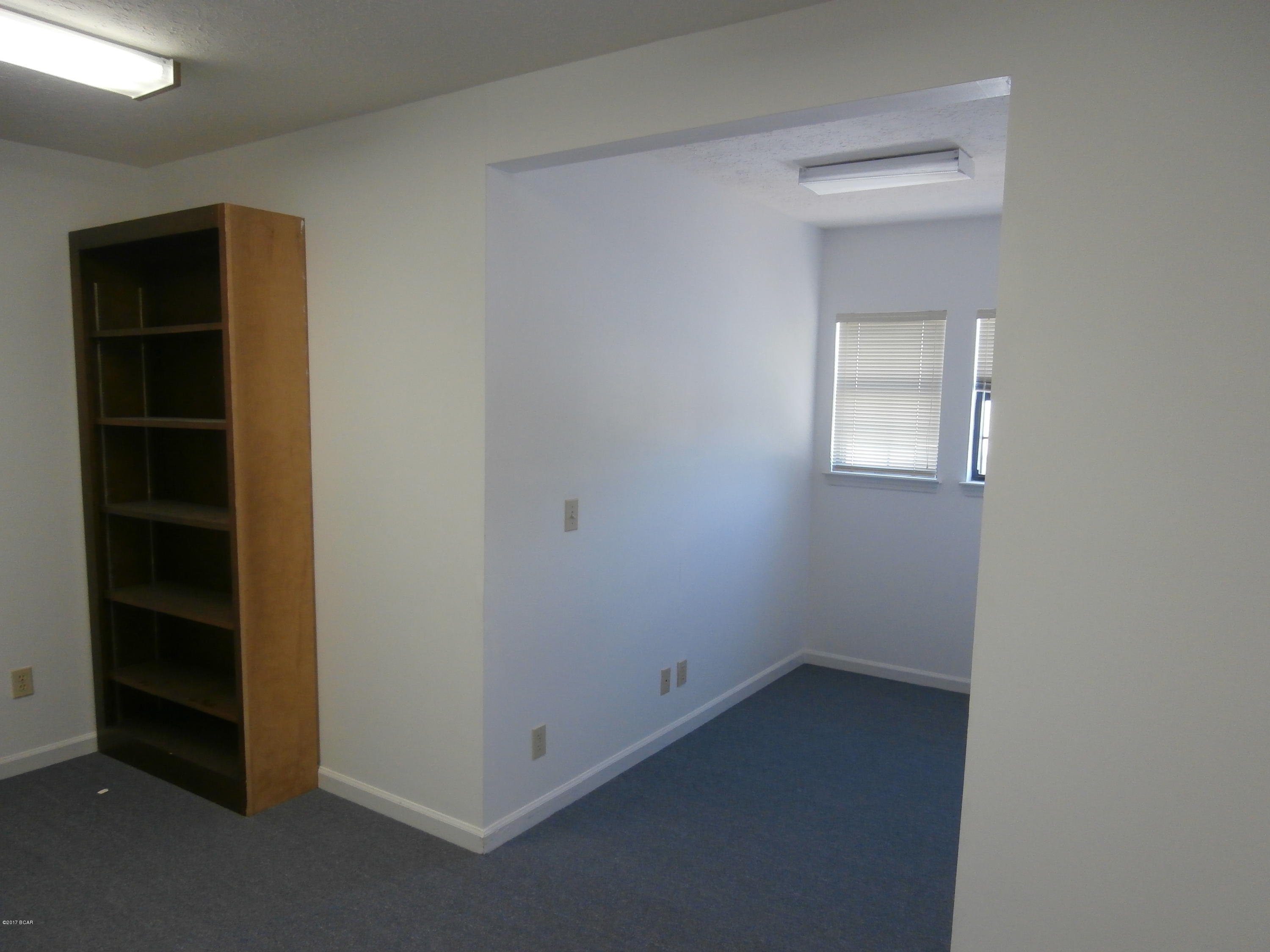 Forest Park - Commercial Lease