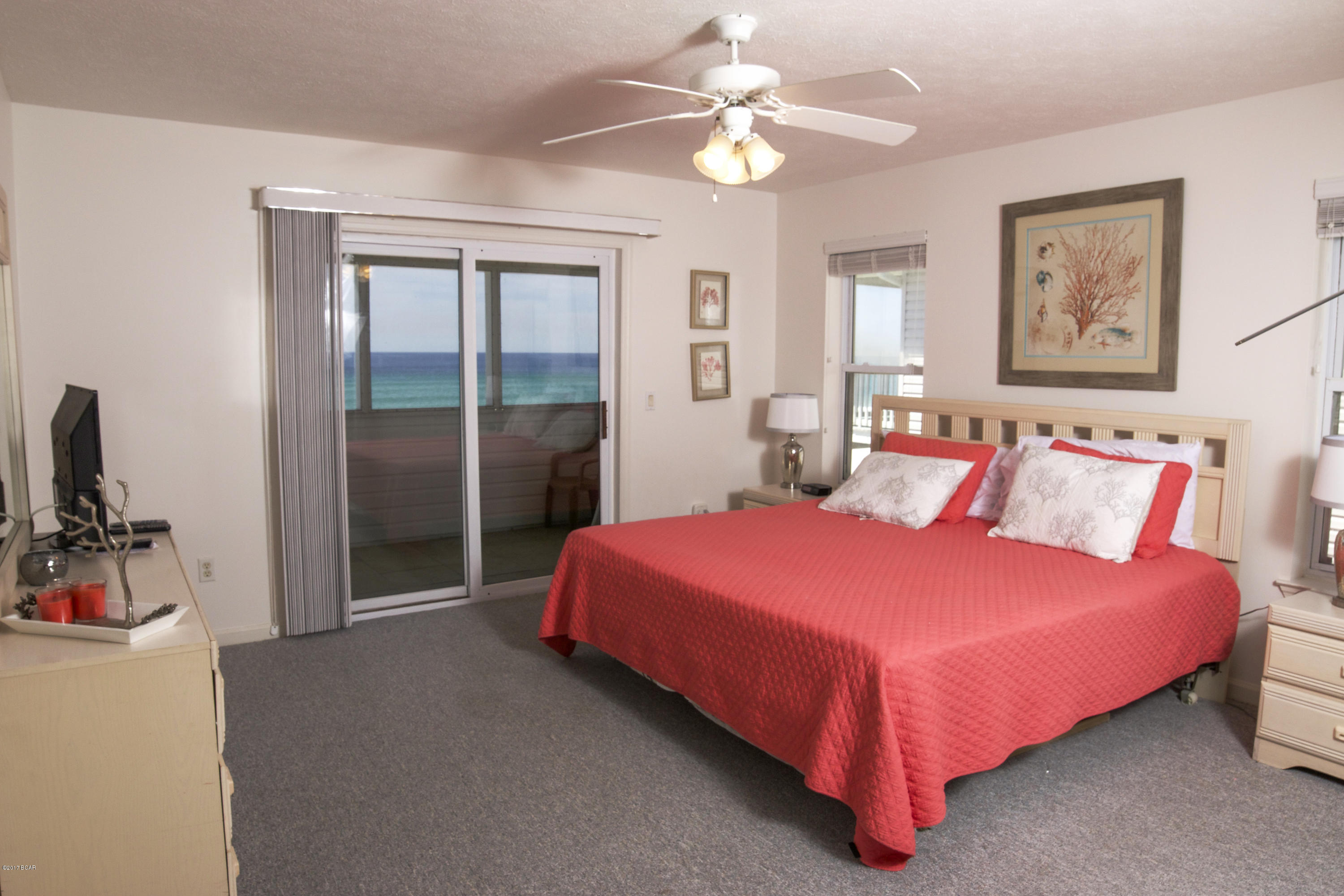 Lullwater Beach - Residential