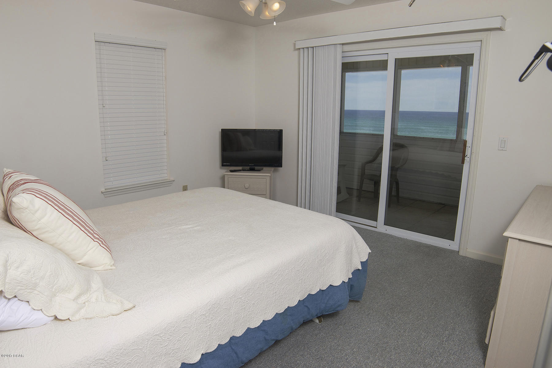 Lullwater Beach - Residential