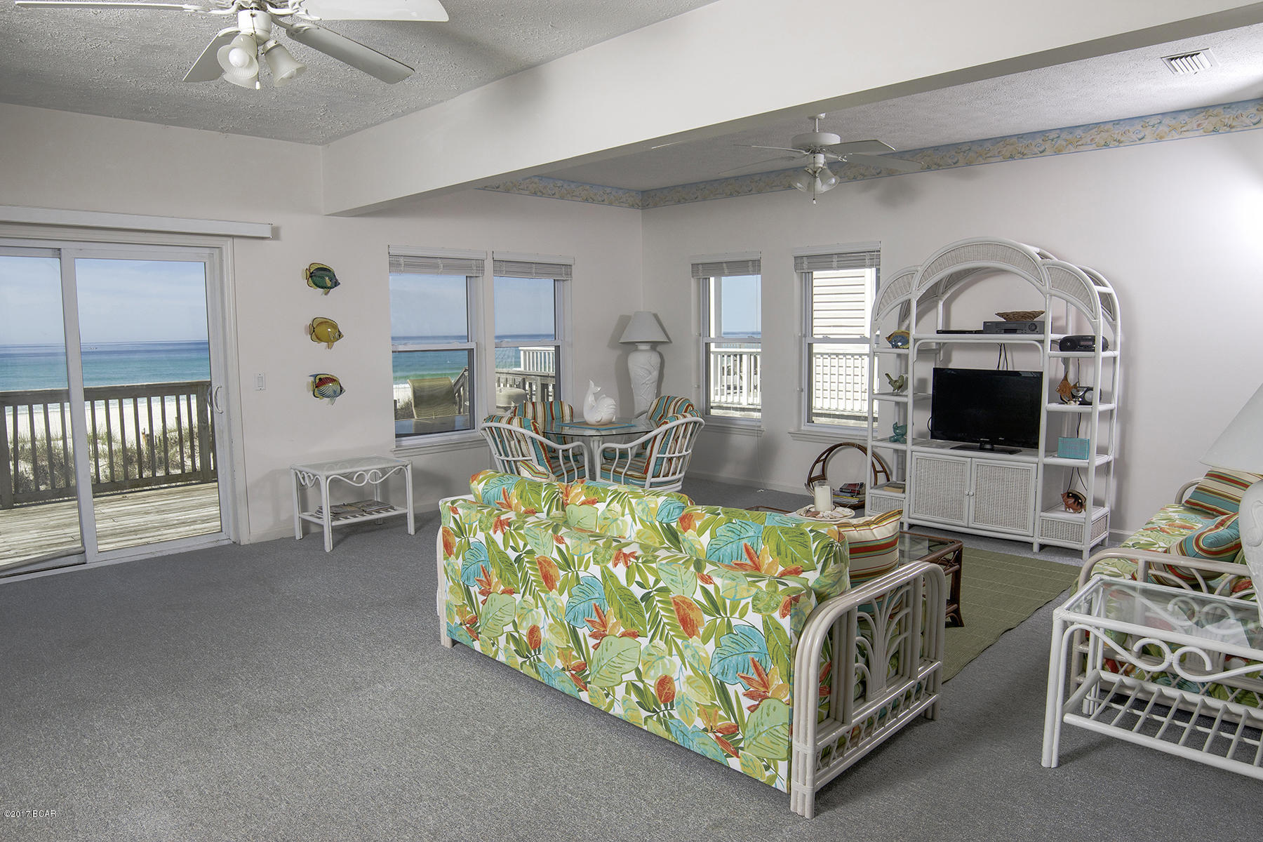 Lullwater Beach - Residential