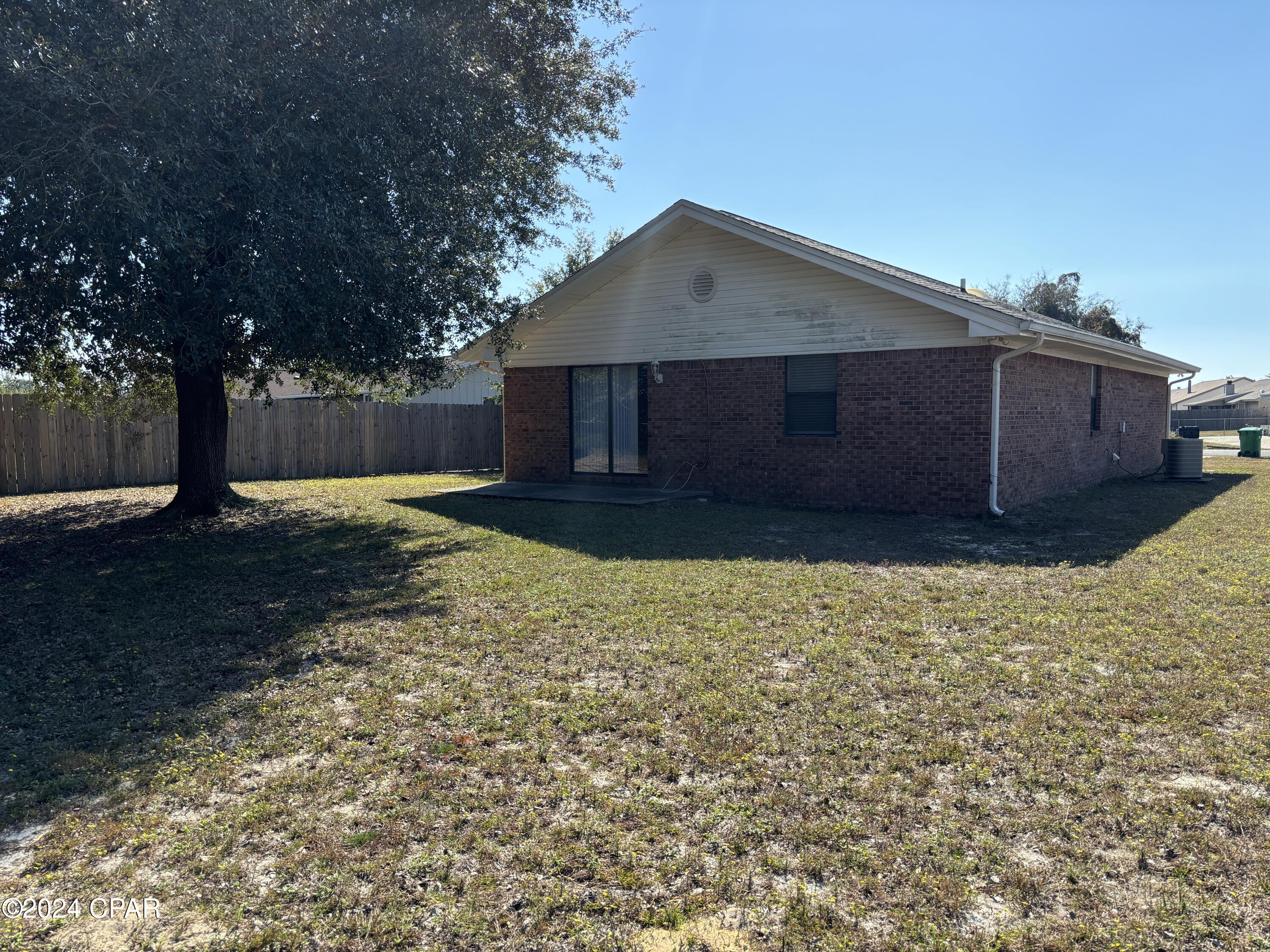 [No Recorded Subdiv] - Residential Lease