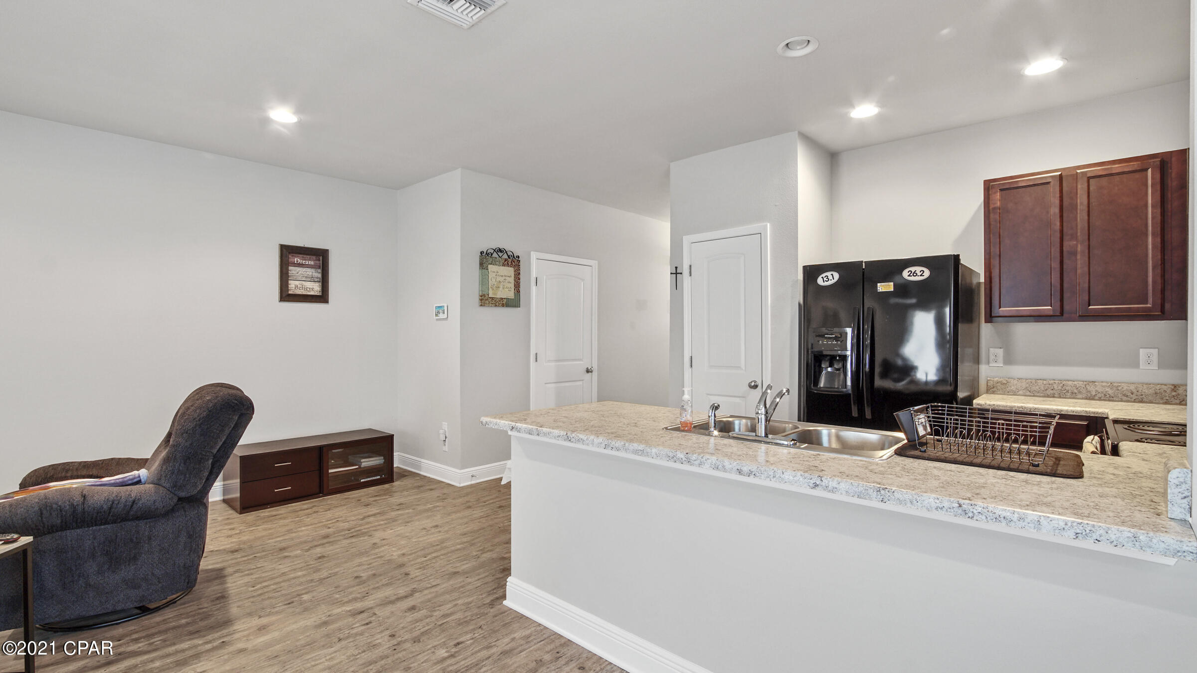 Sentinel Point - Residential