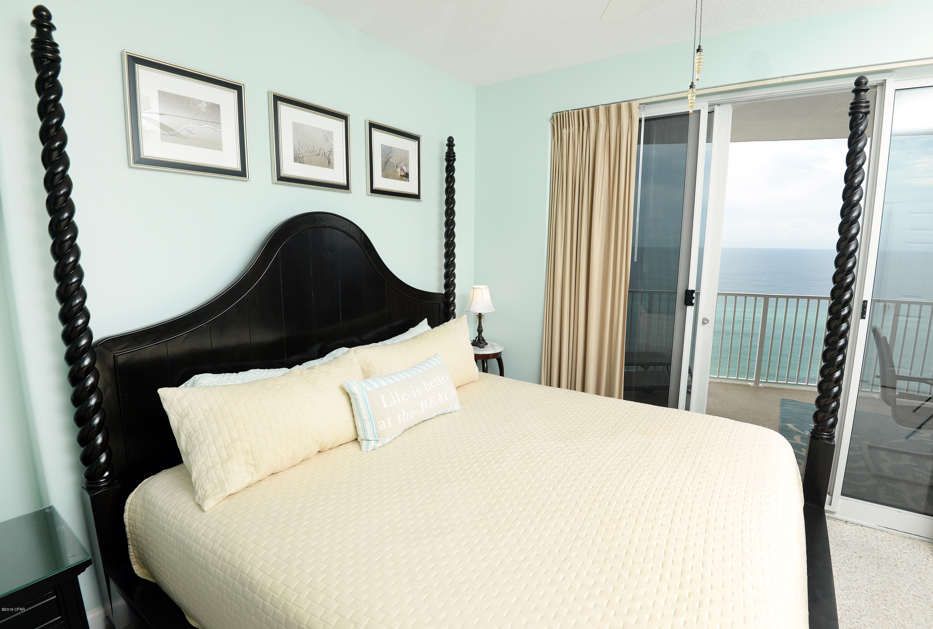 Emerald Isle - Residential