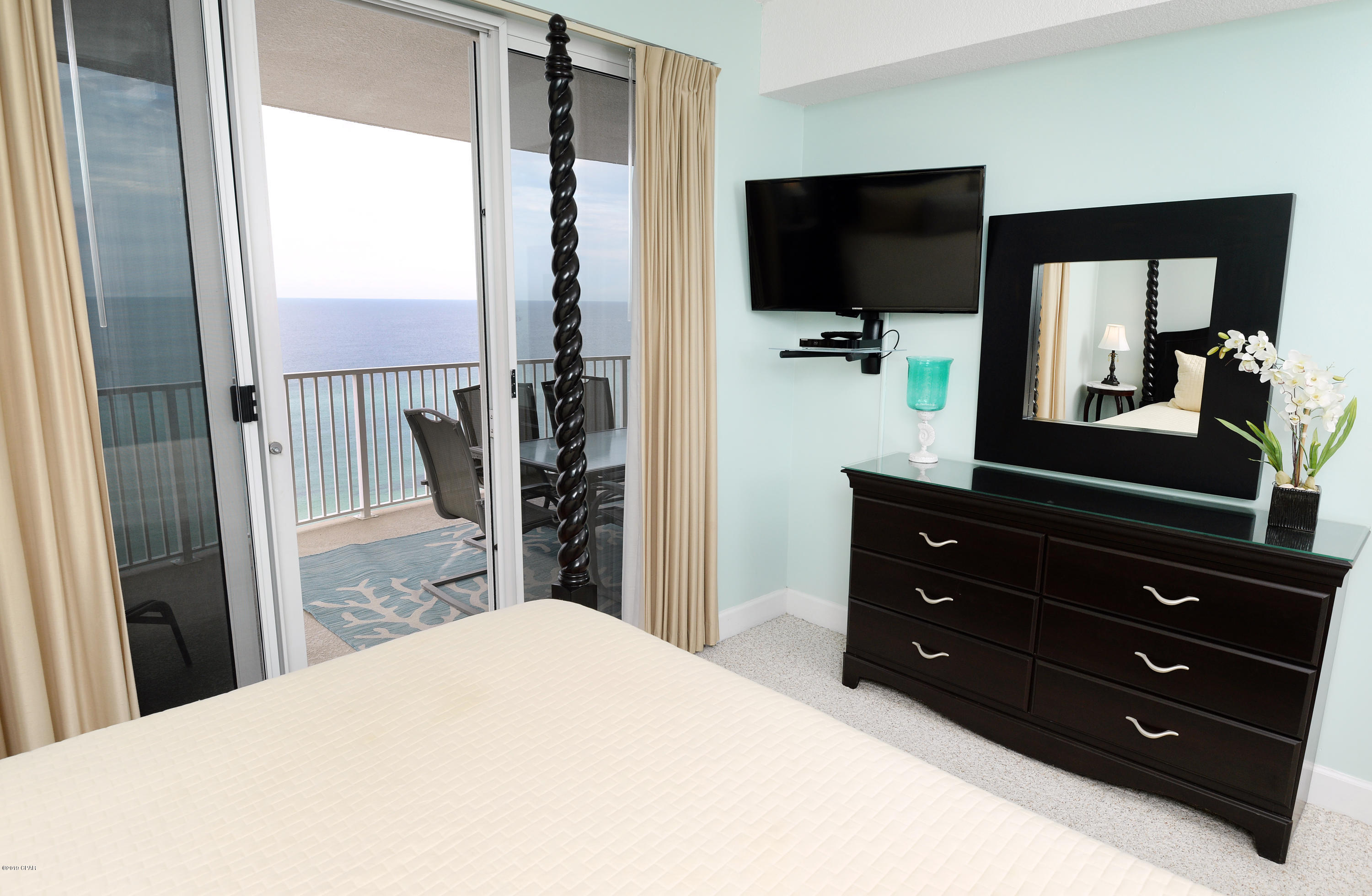 Emerald Isle - Residential